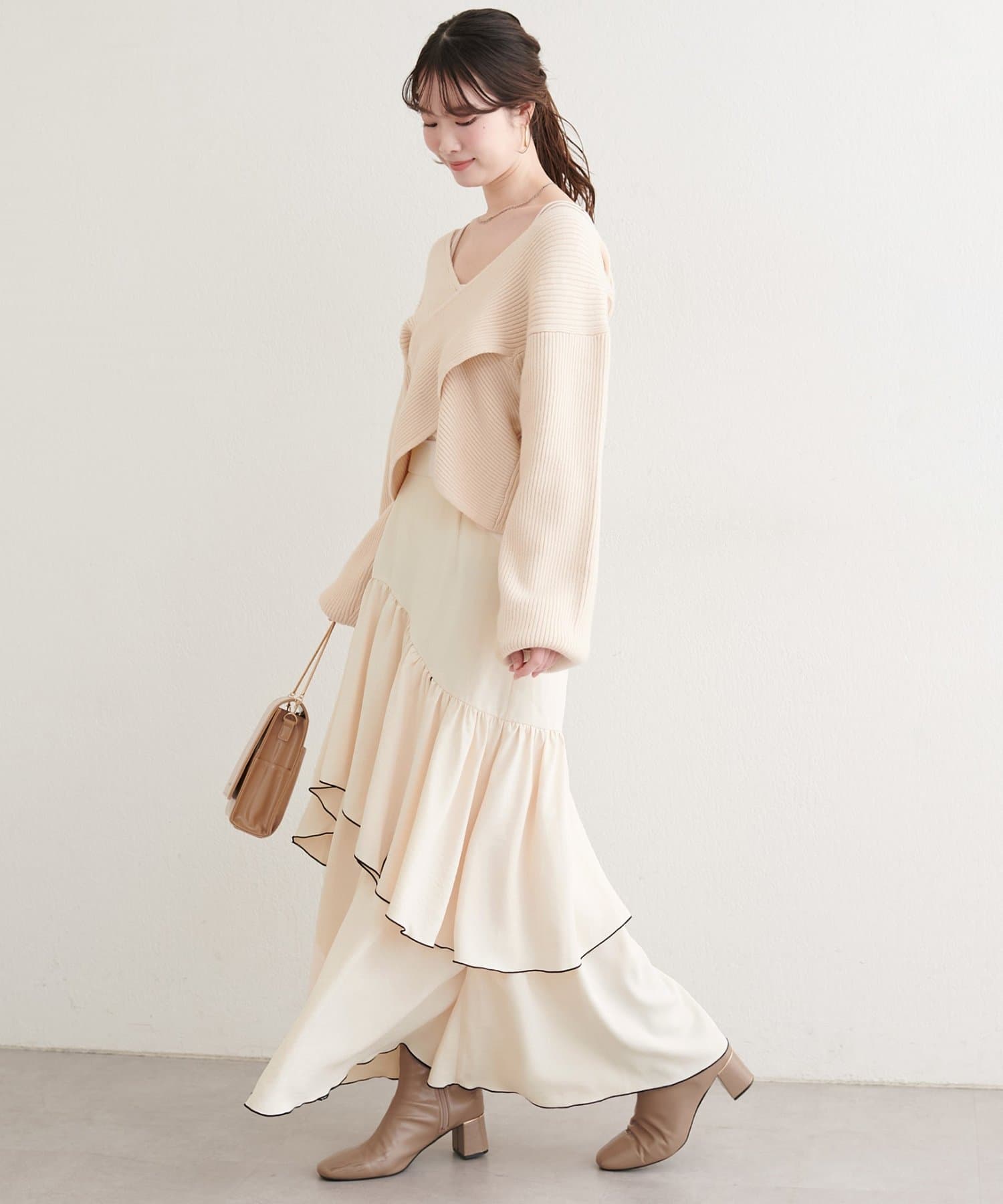 natural couture(ナチュラルクチュール) 裾パイピングスカート