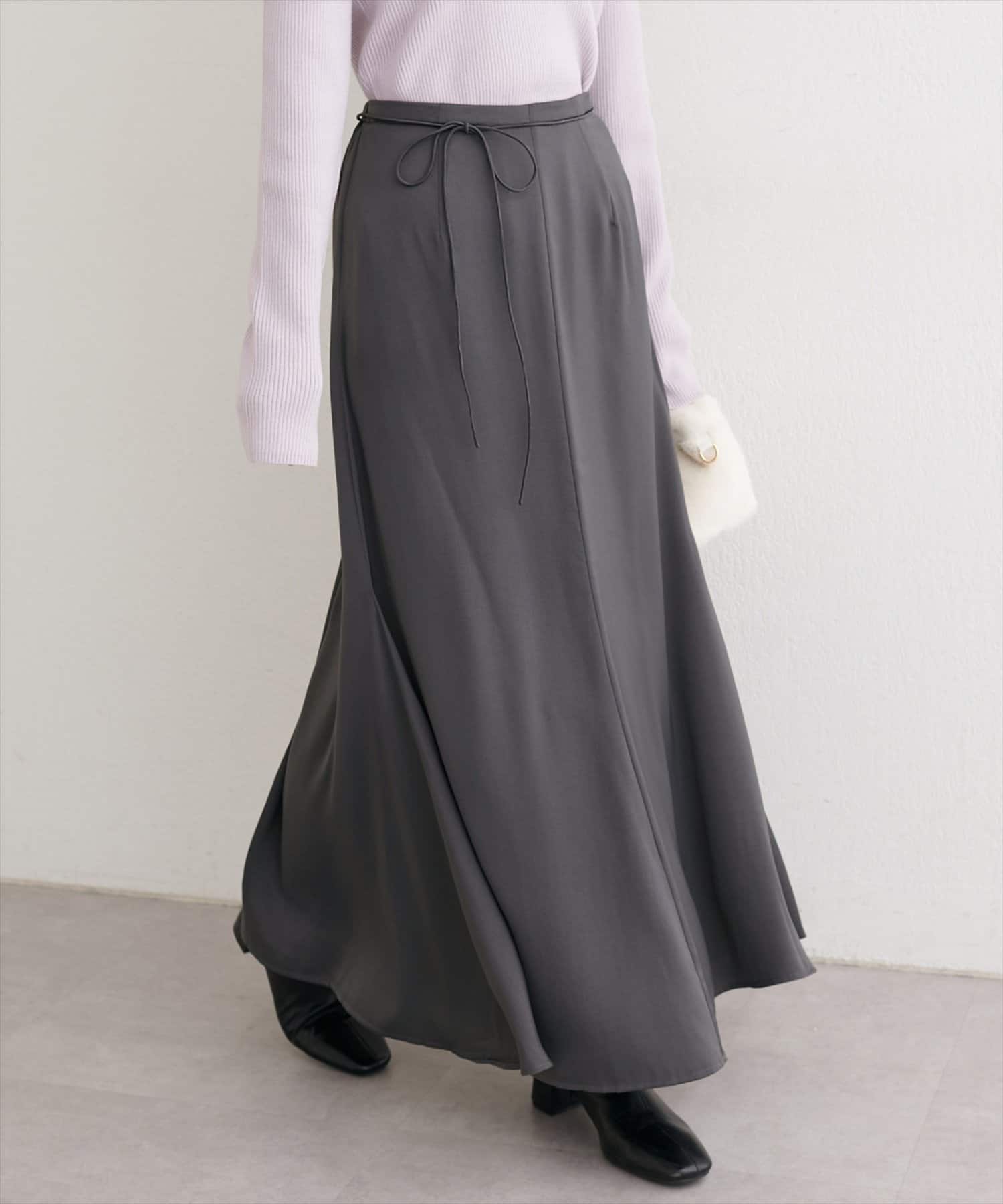 natural couture(ナチュラルクチュール) リボンベルト付きサテンスカート