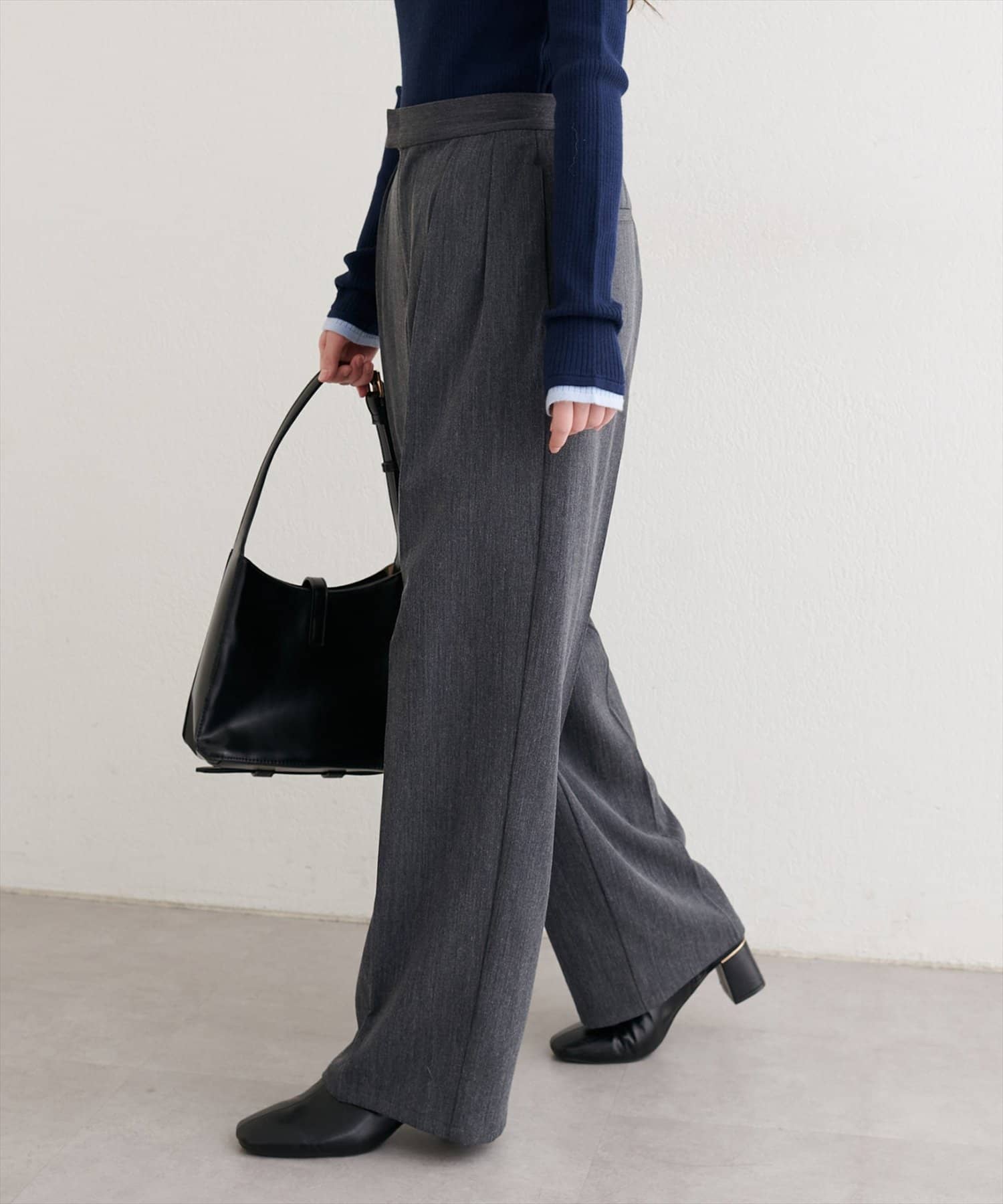 natural couture(ナチュラルクチュール) タックスラックスパンツ