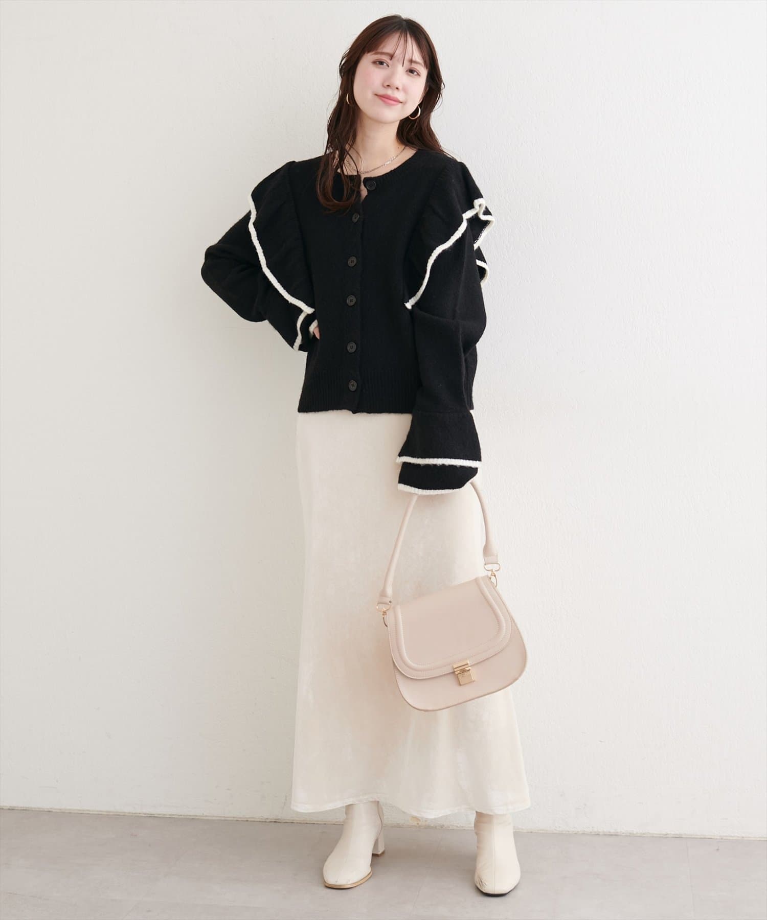 natural couture(ナチュラルクチュール) 配色フリルニットカーディガン