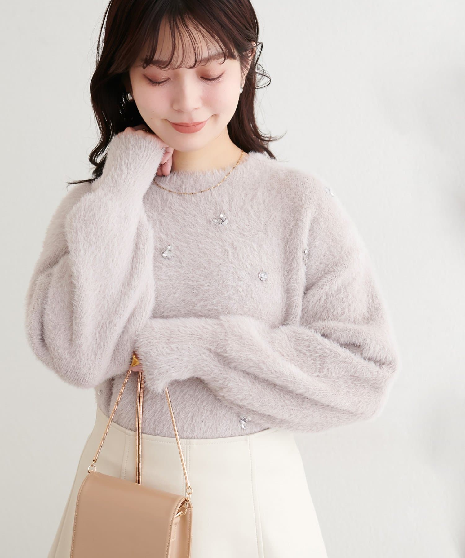 natural couture(ナチュラルクチュール) ふんわりシャギービジューニット