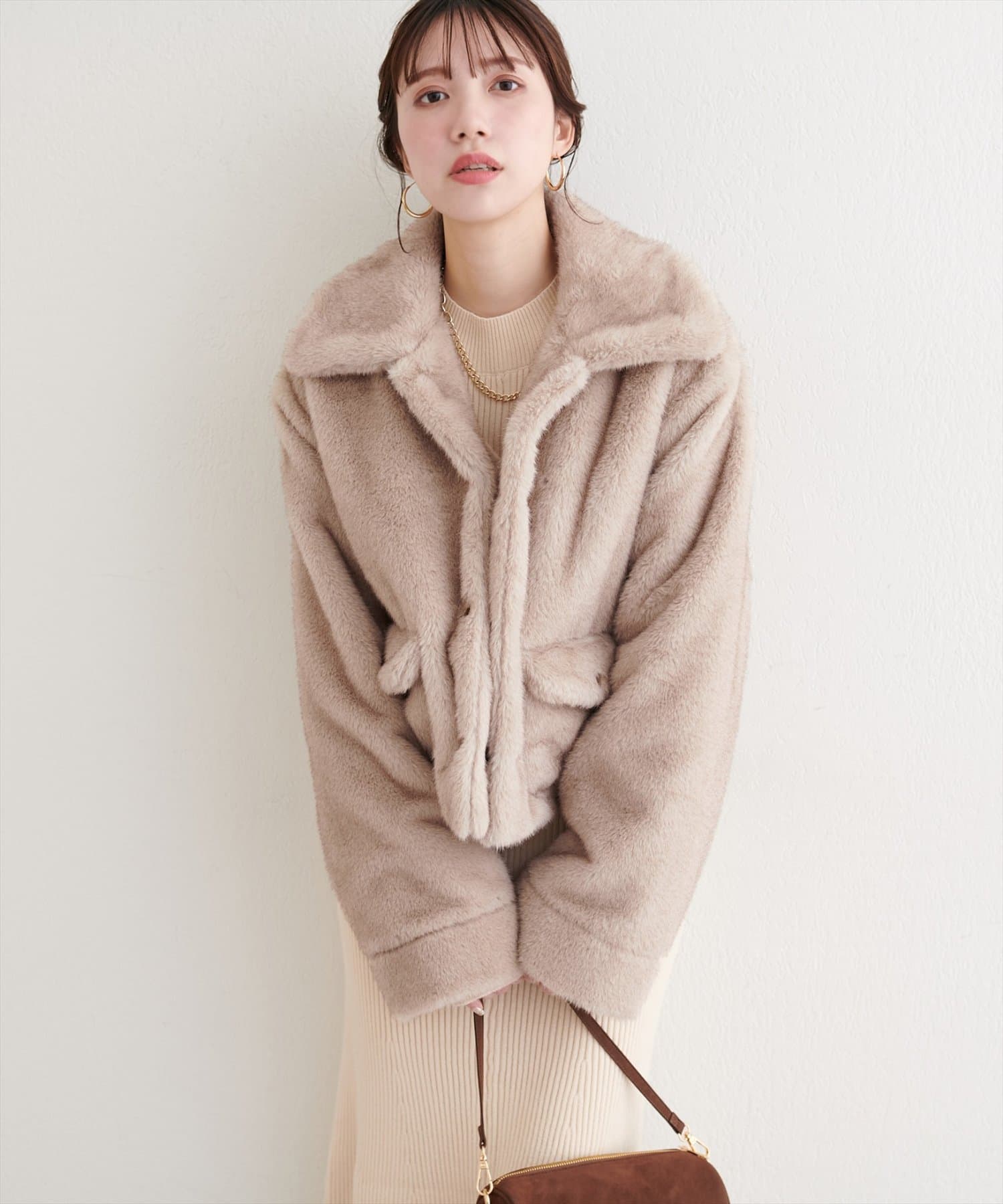 natural couture(ナチュラルクチュール) フェイクファーショートコート