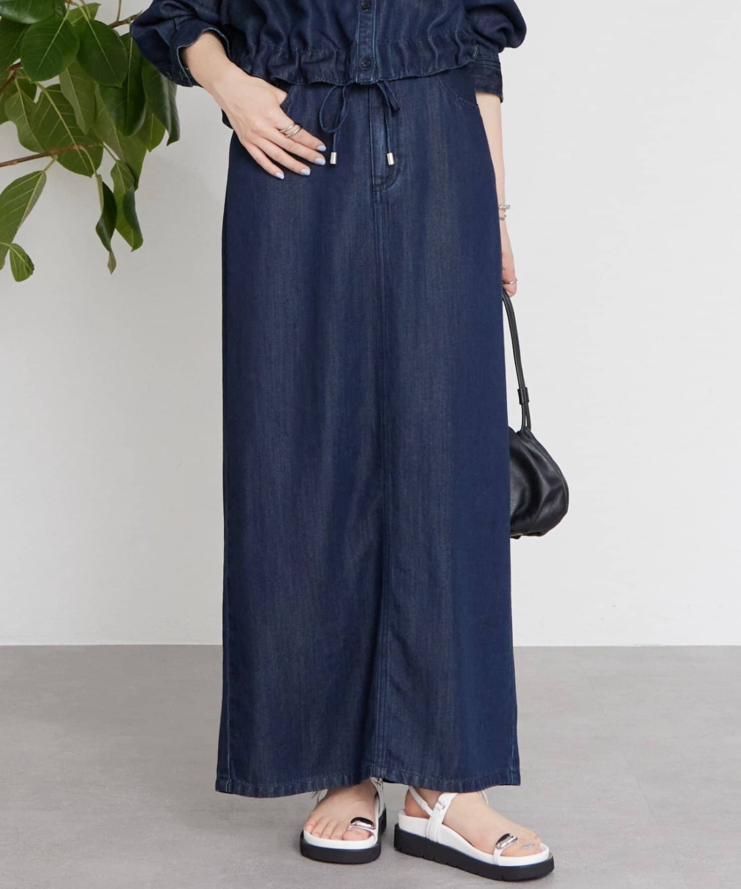 BEARDSLEY(ビアズリー) トロミデニムタイトスカート