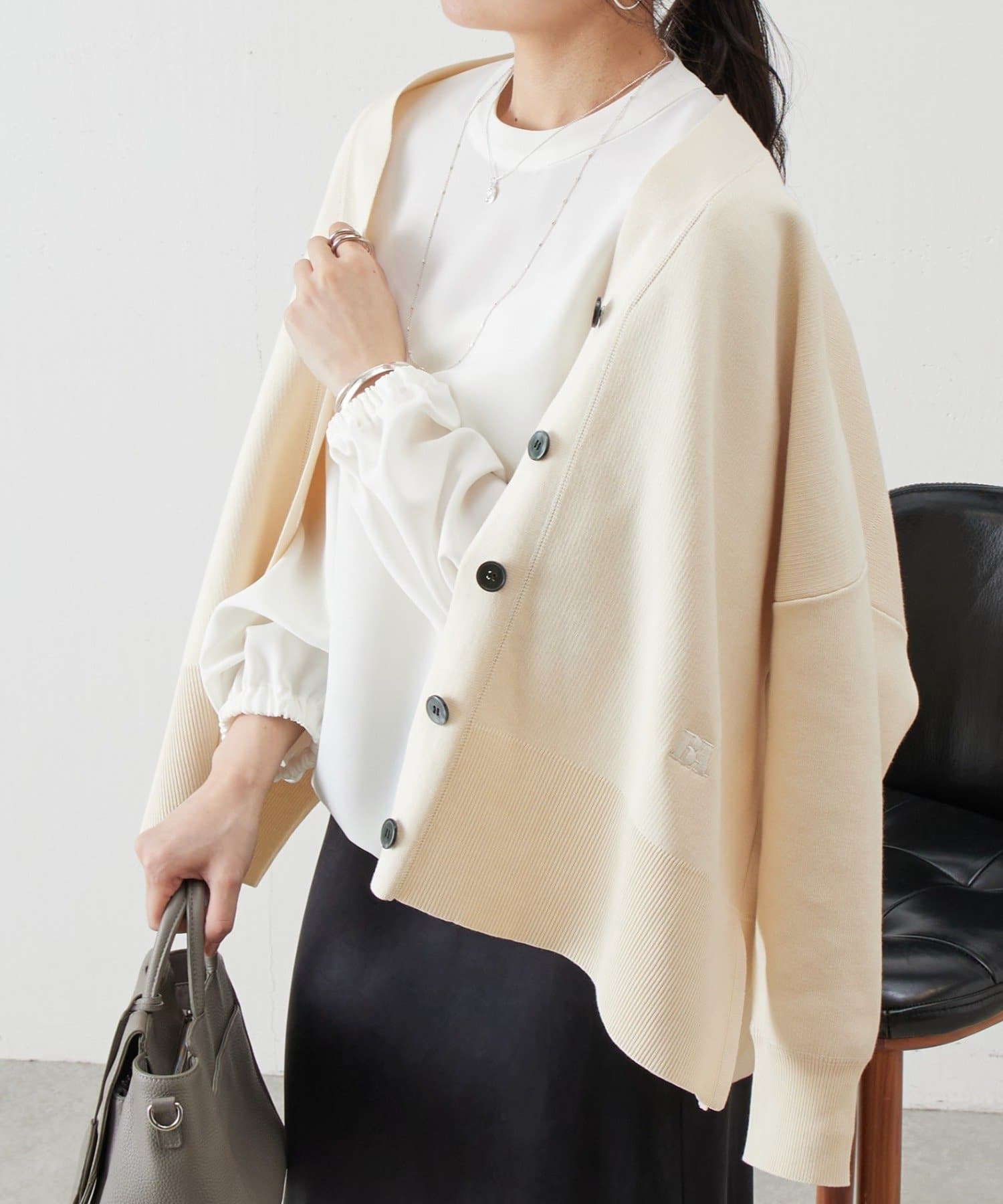 BEARDSLEY(ビアズリー) 刺繍入りビッグカーディガン