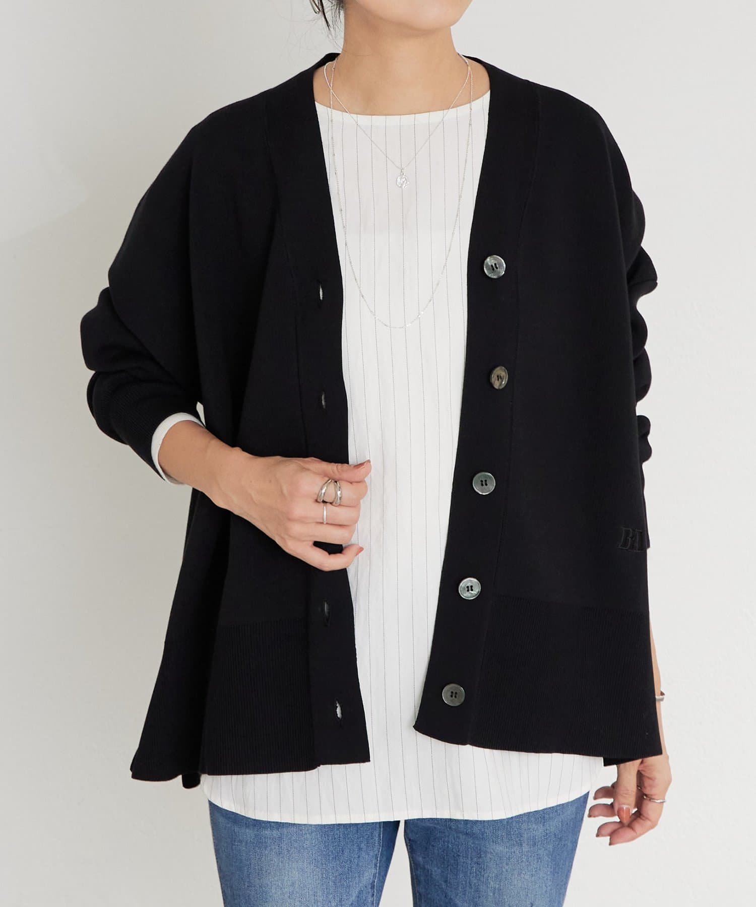 BEARDSLEY(ビアズリー) 刺繍入りビッグカーディガン