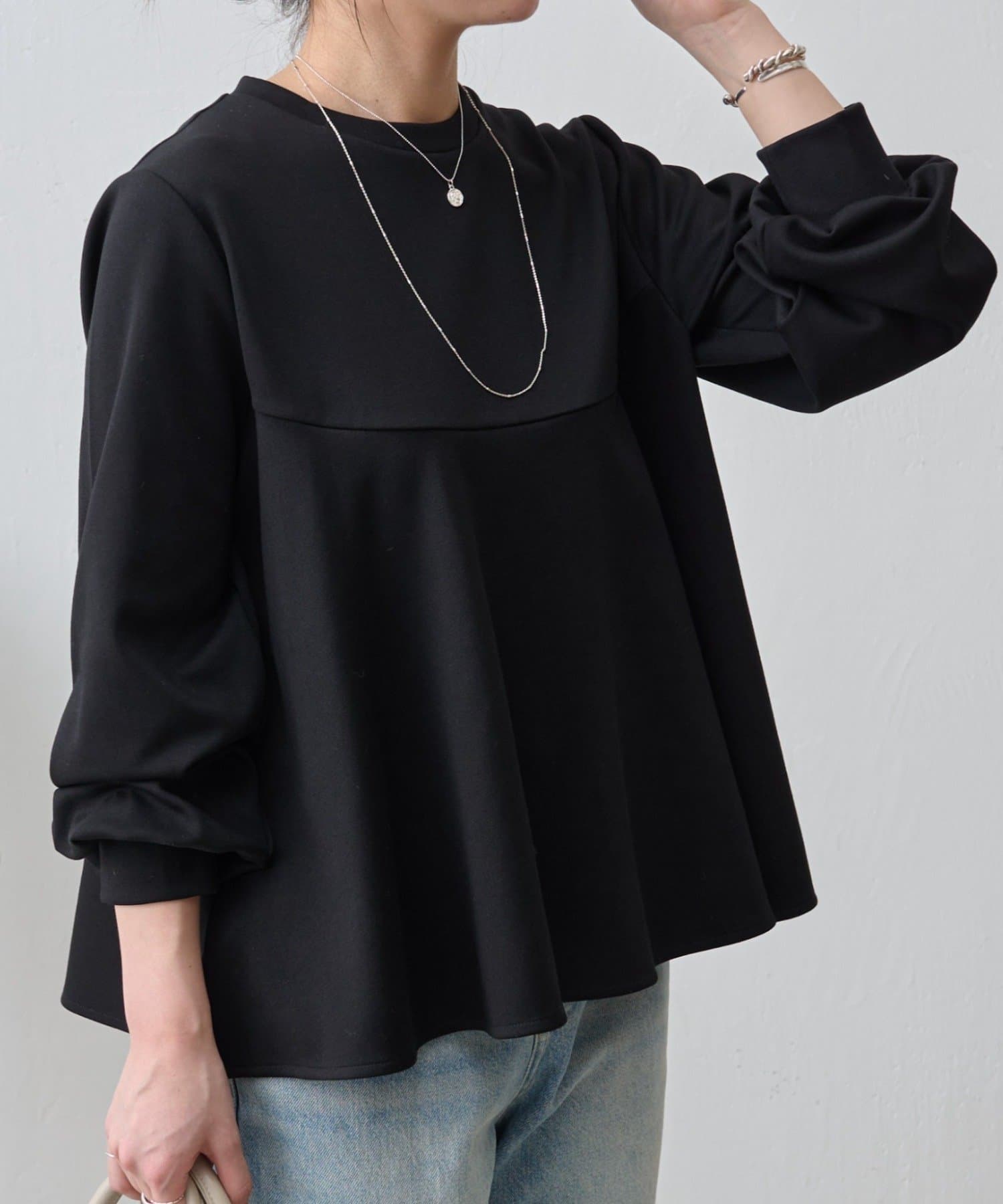 BEARDSLEY(ビアズリー) 《11/23(日)12：00 予約開始》フレアプルオーバー