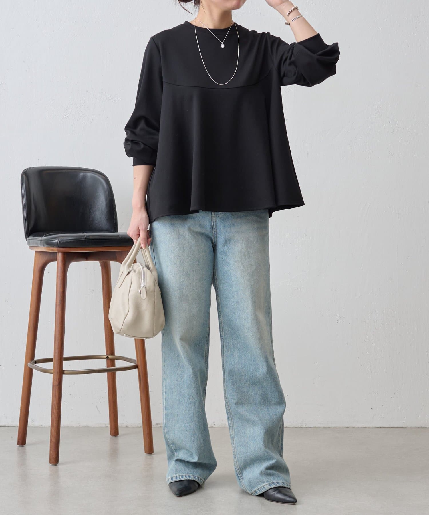 BEARDSLEY(ビアズリー) 《11/23(日)12：00 予約開始》フレアプルオーバー