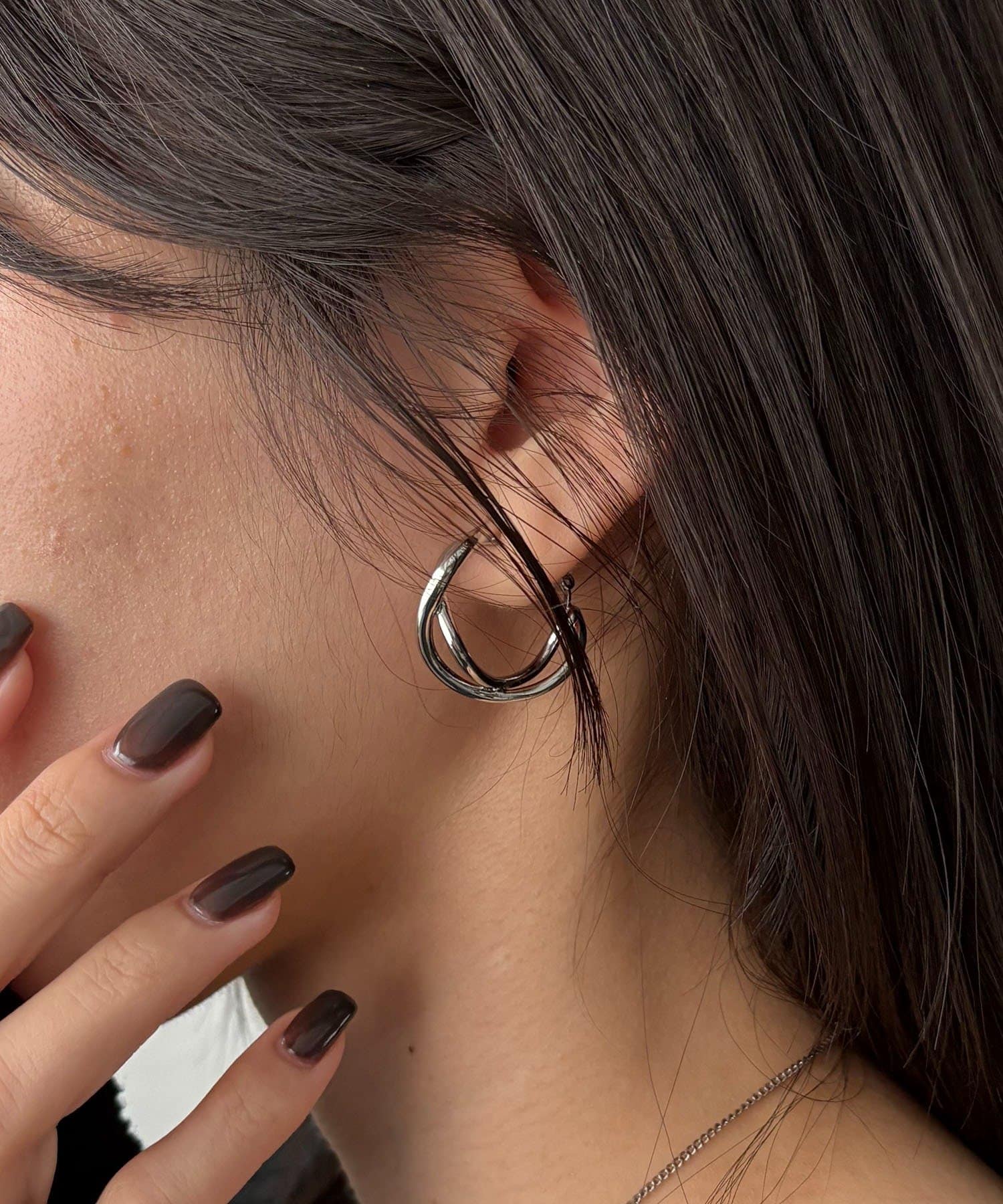 CAPRICIEUX LE'MAGE(カプリシュレマージュ) 〈GOLDY/ゴールディ〉ツイストフープイヤリング