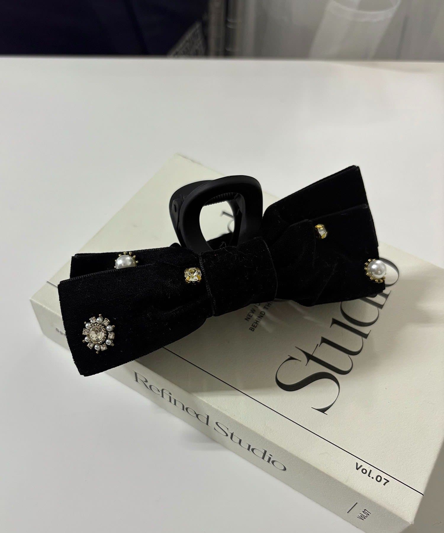 CAPRICIEUX LE'MAGE(カプリシュレマージュ) 〈GOLDY/ゴールディ〉ベロアリボンビジューバンス