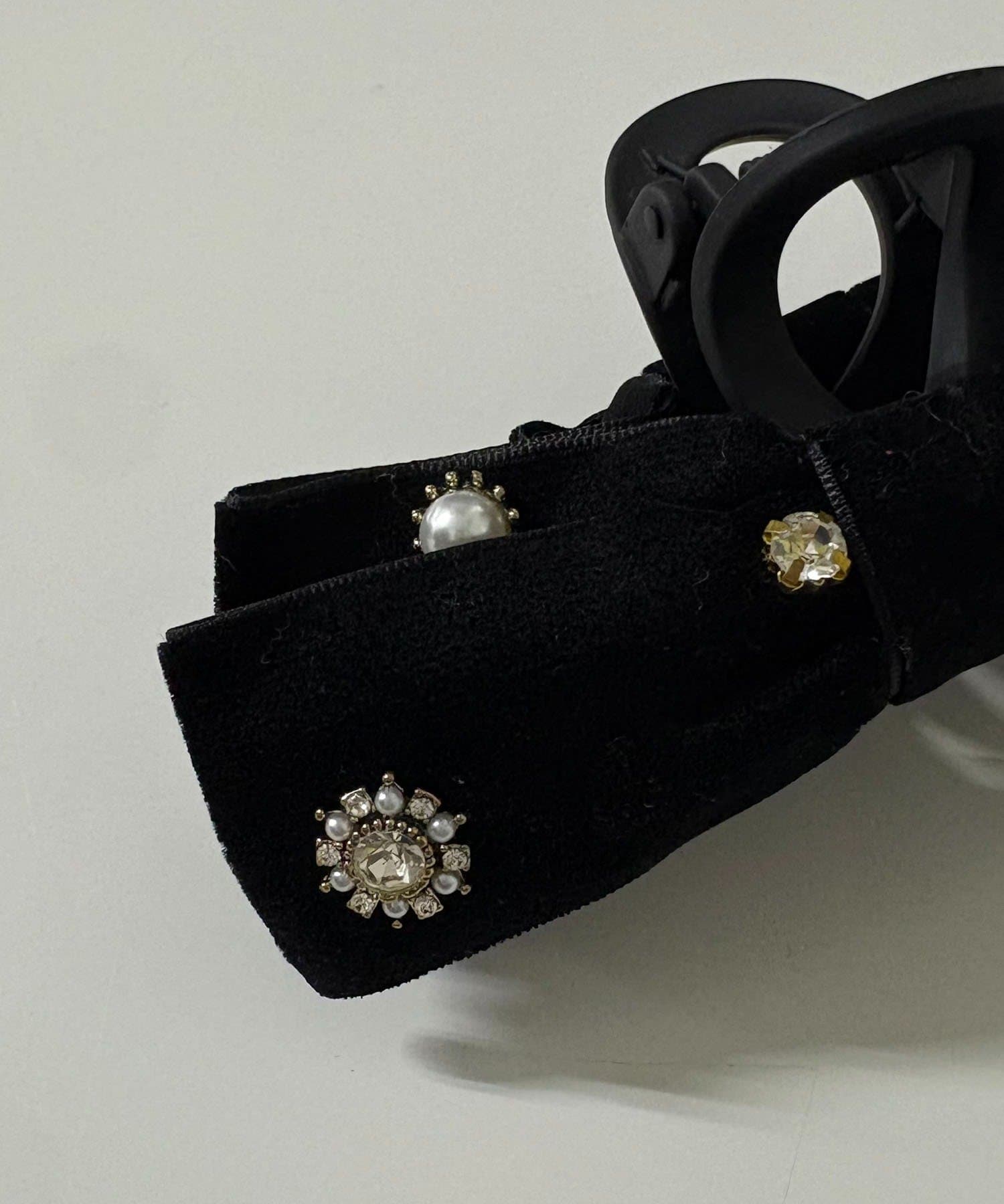 CAPRICIEUX LE'MAGE(カプリシュレマージュ) 〈GOLDY/ゴールディ〉ベロアリボンビジューバンス