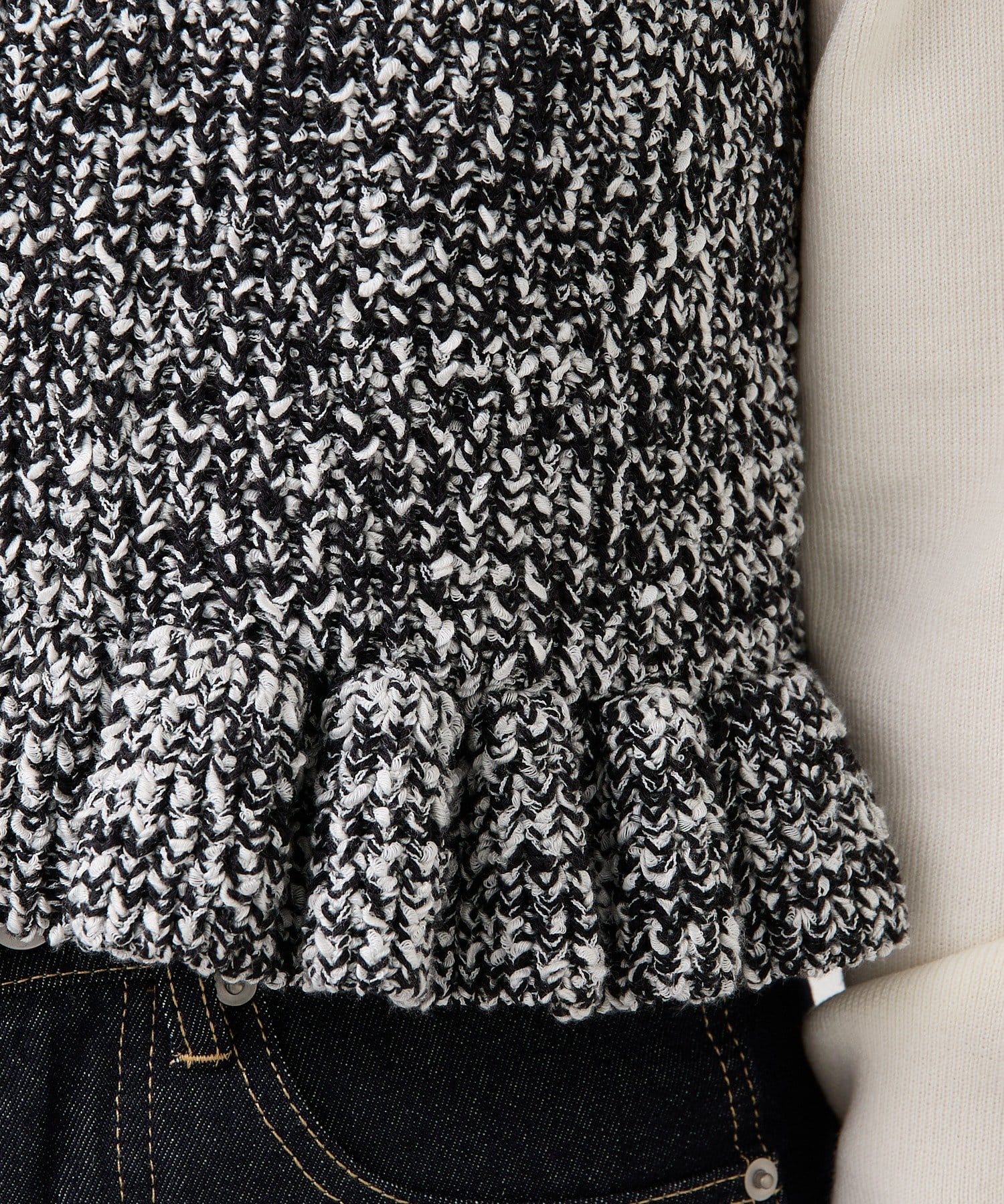 mystic(ミスティック) メランジニットフリルビスチェ