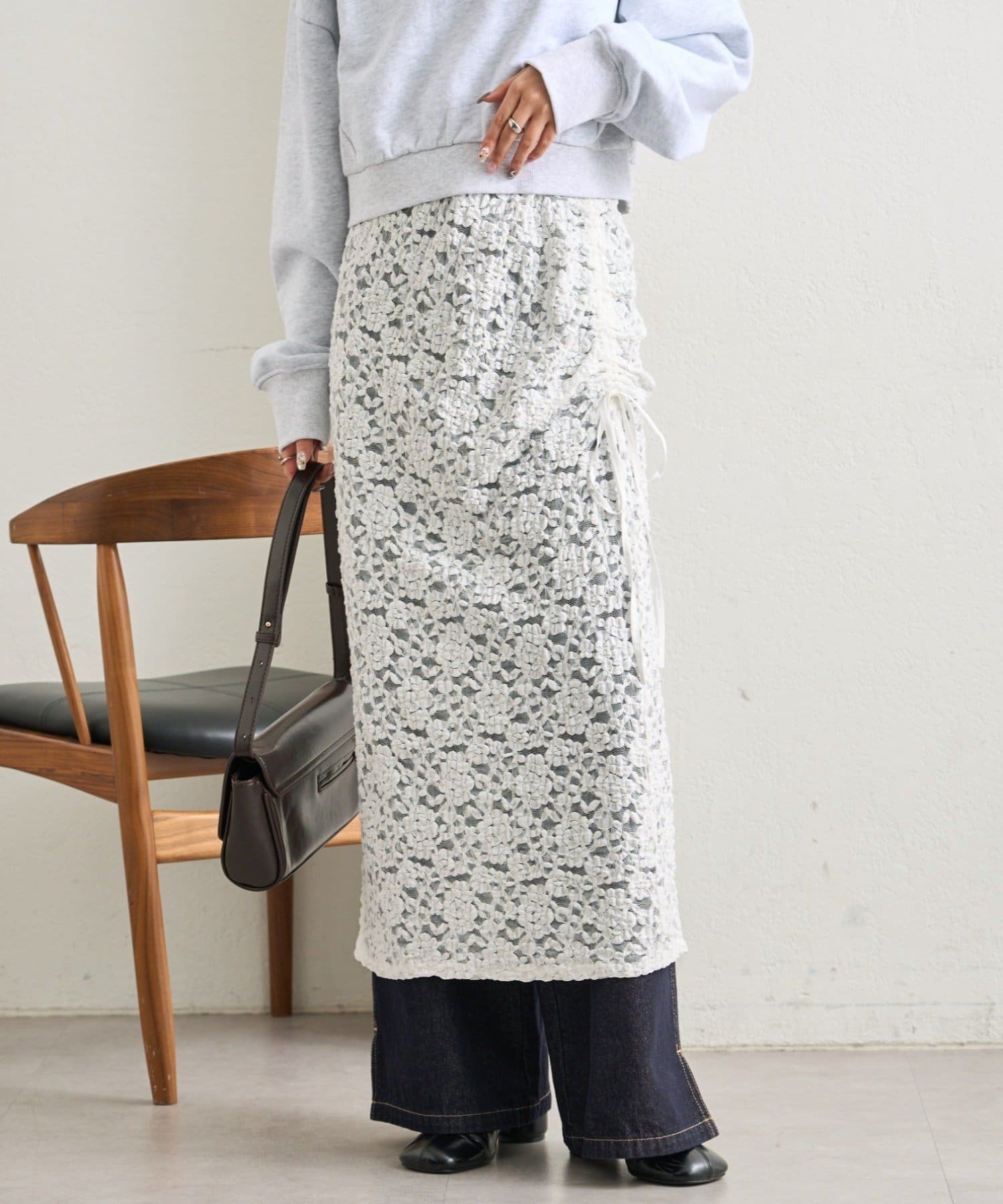 mystic(ミスティック) レースミドル スカート