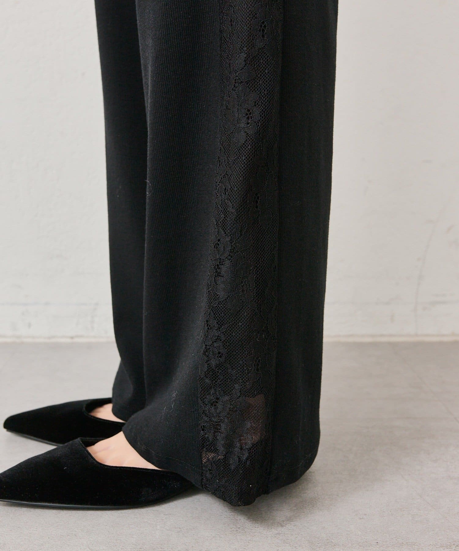 mystic(ミスティック) レースラインリブパンツ