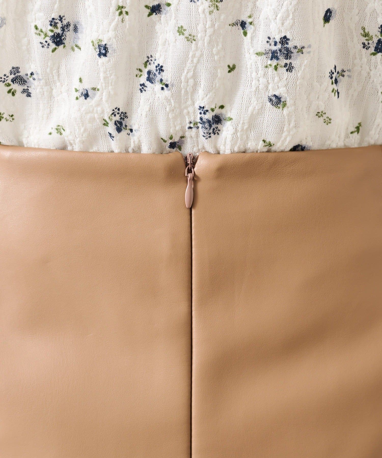 mystic(ミスティック) 【SET UPで着用もおすすめ◎】フェイクレザーミニスカート