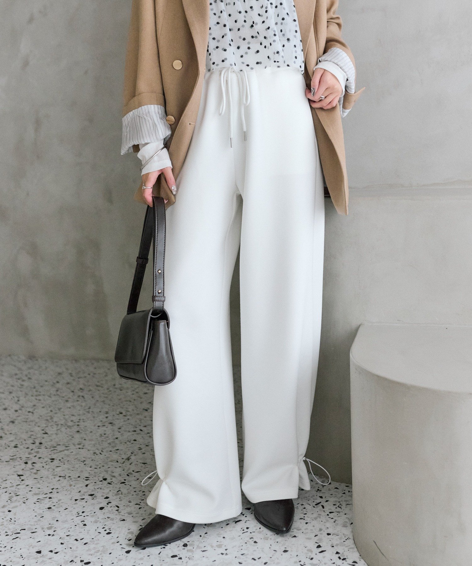 mystic(ミスティック) 裾ドロストイージーパンツ