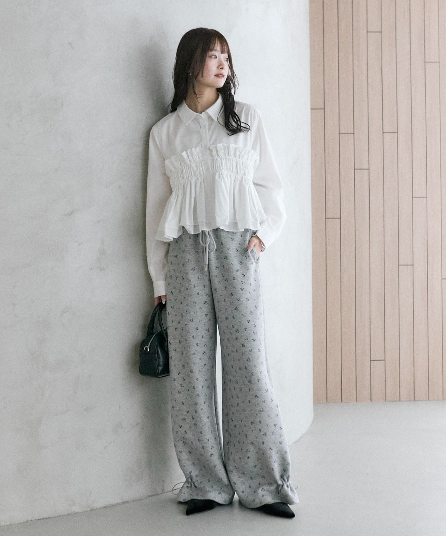 mystic(ミスティック) 裾ドロストイージーパンツ