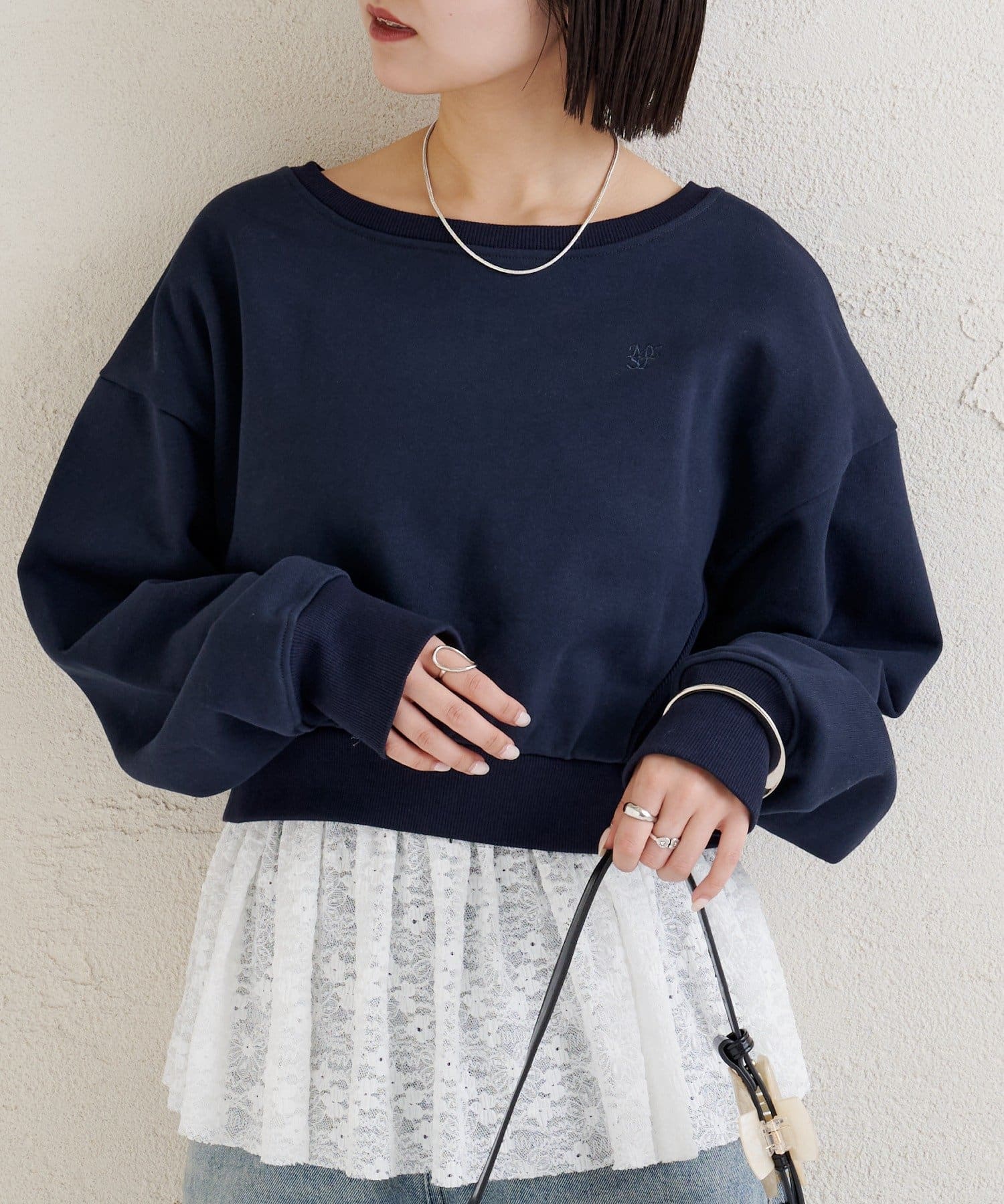 mystic(ミスティック) ポイント刺繍ショートスウェット