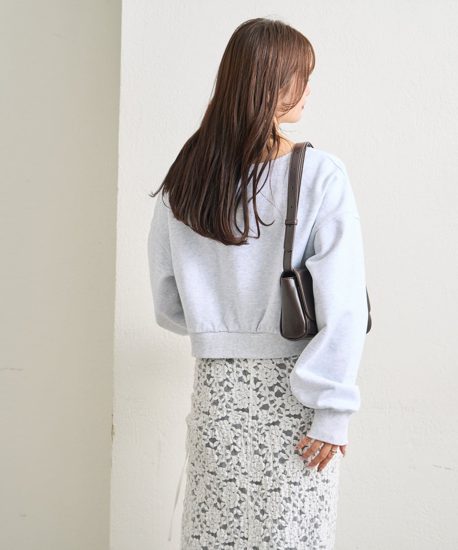 mystic(ミスティック) ポイント刺繍ショートスウェット