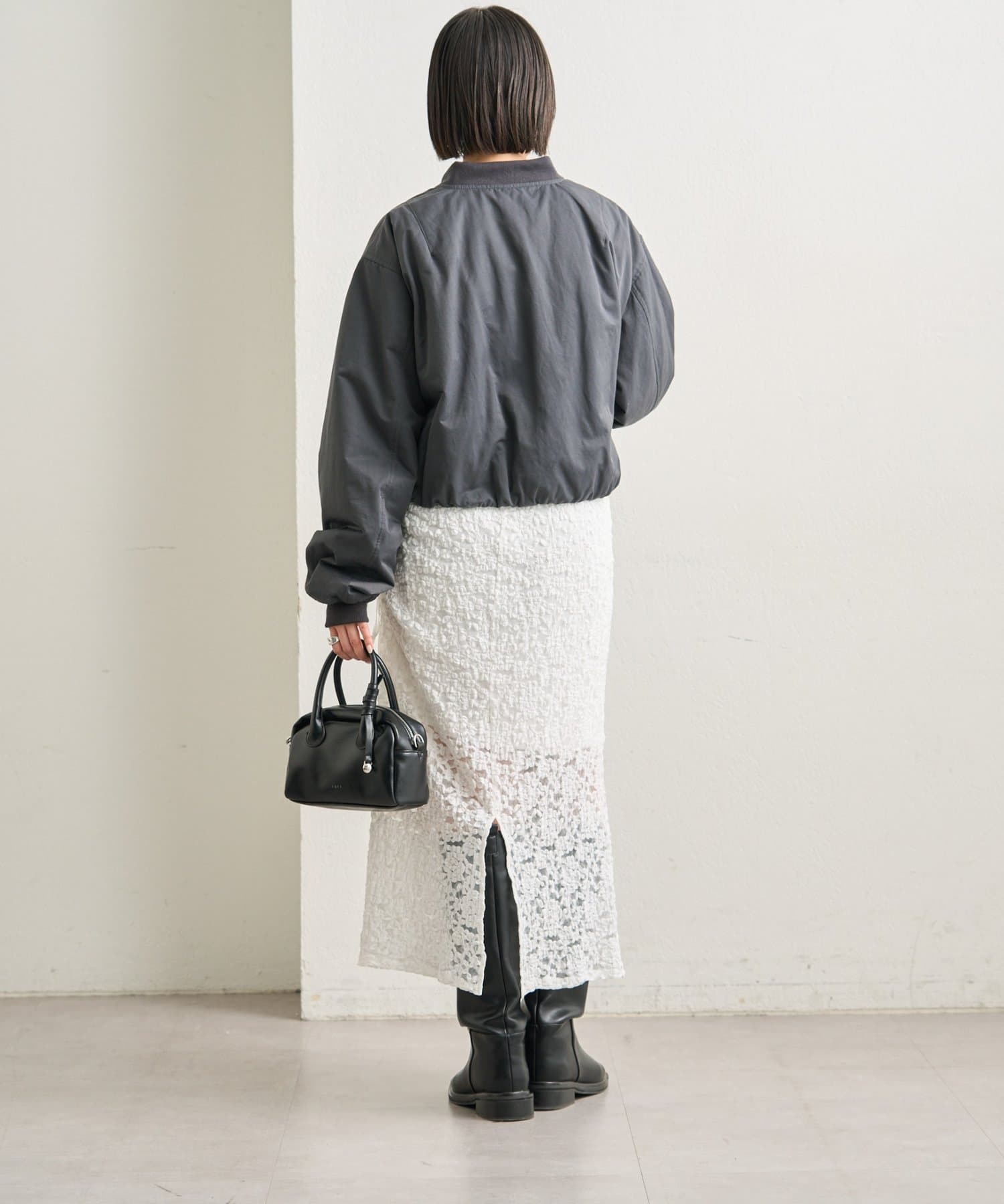 mystic(ミスティック) サテンショートブルゾン