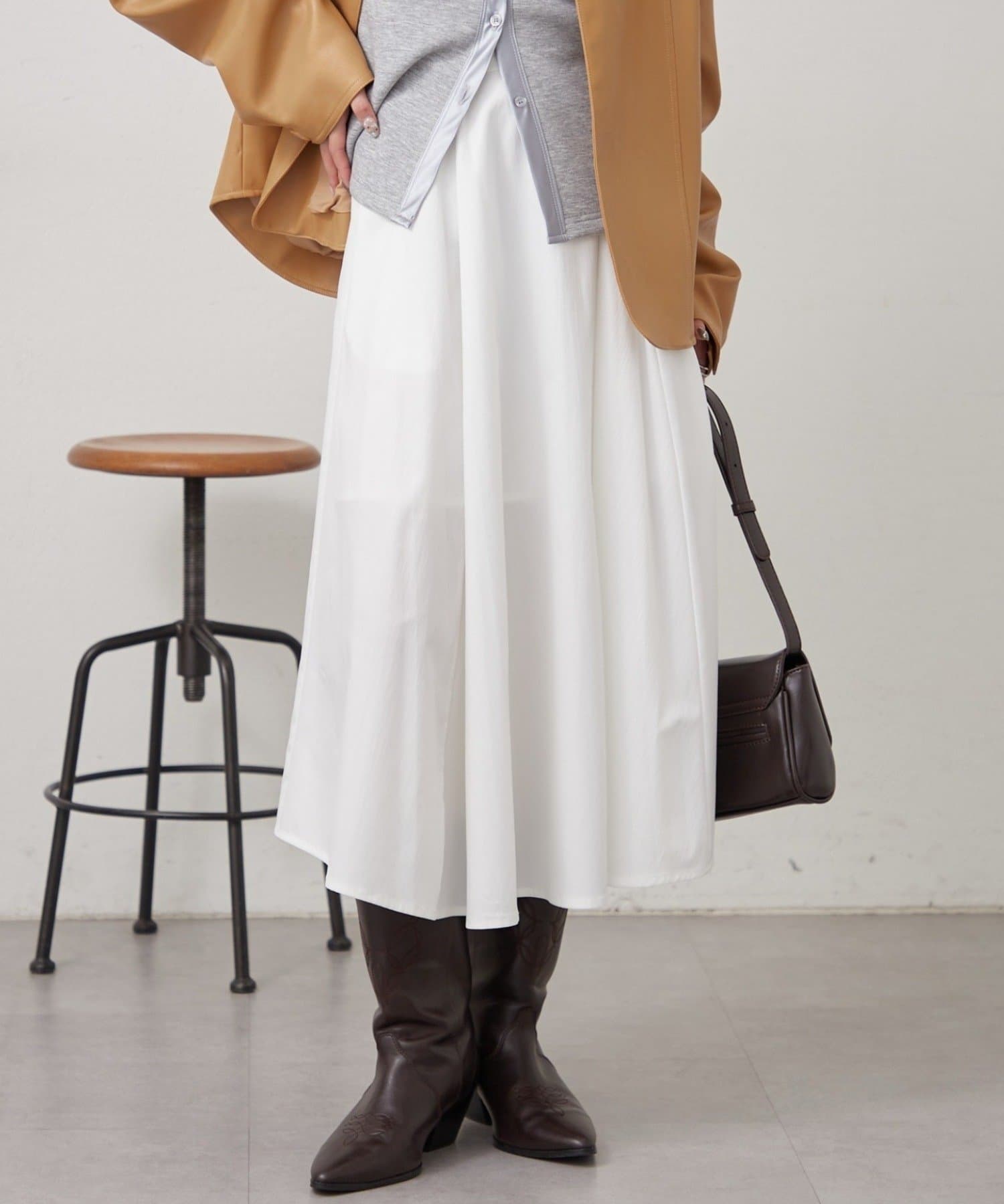 mystic(ミスティック) フレアミドルスカート