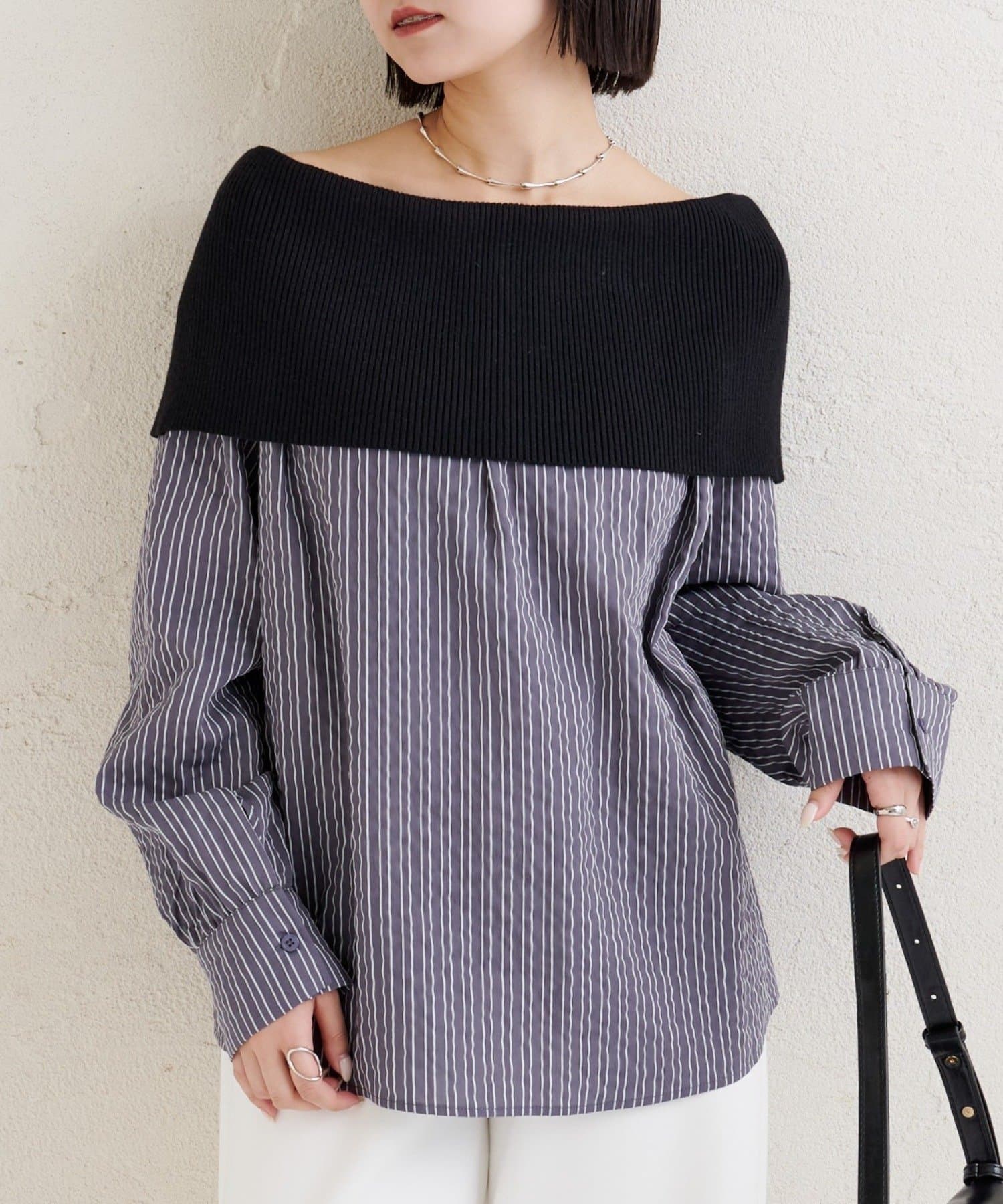 mystic(ミスティック) オフショルリブストライプシャツ