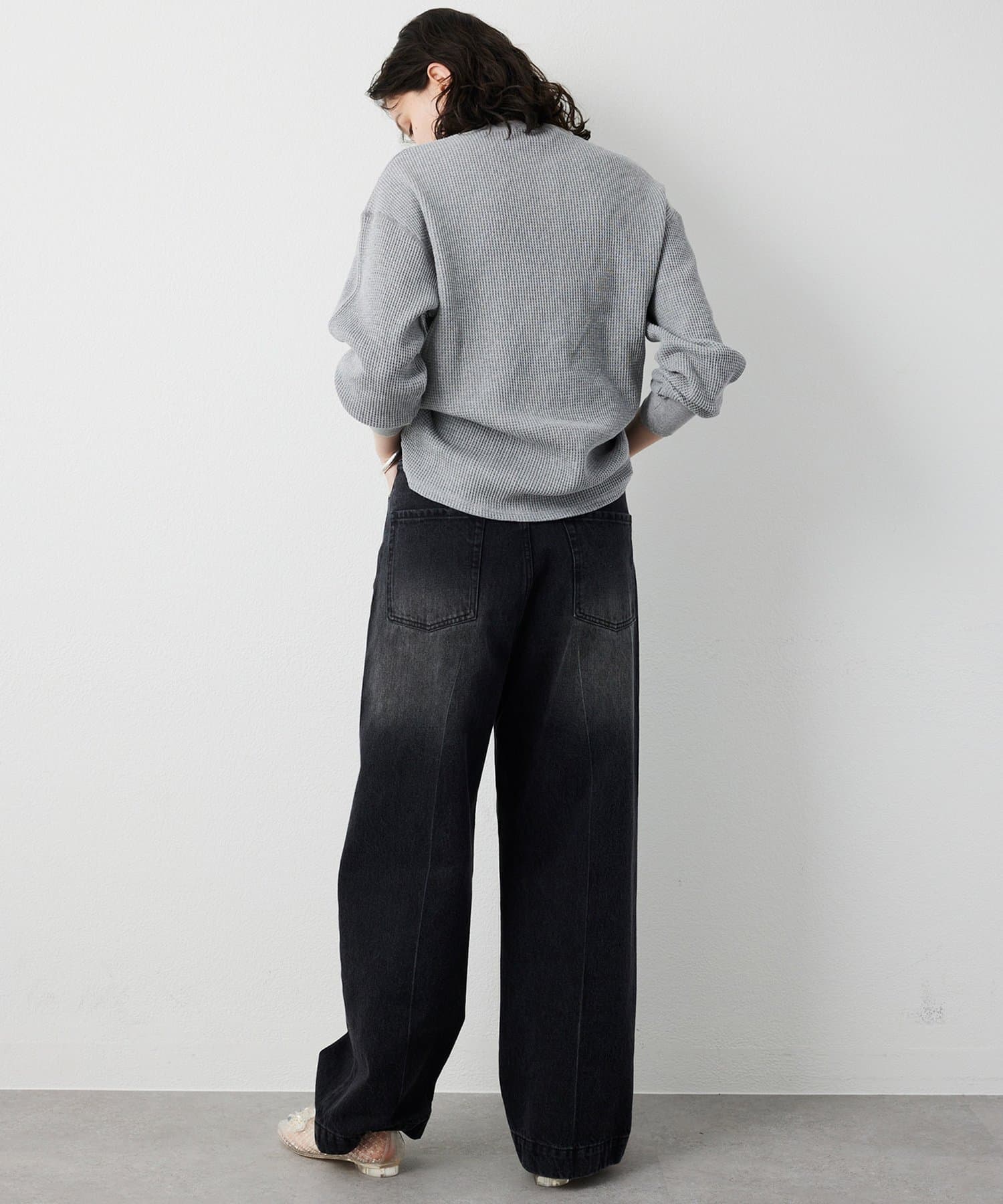 Whim Gazette(ウィム ガゼット) サーマルヘンリープルオーバー