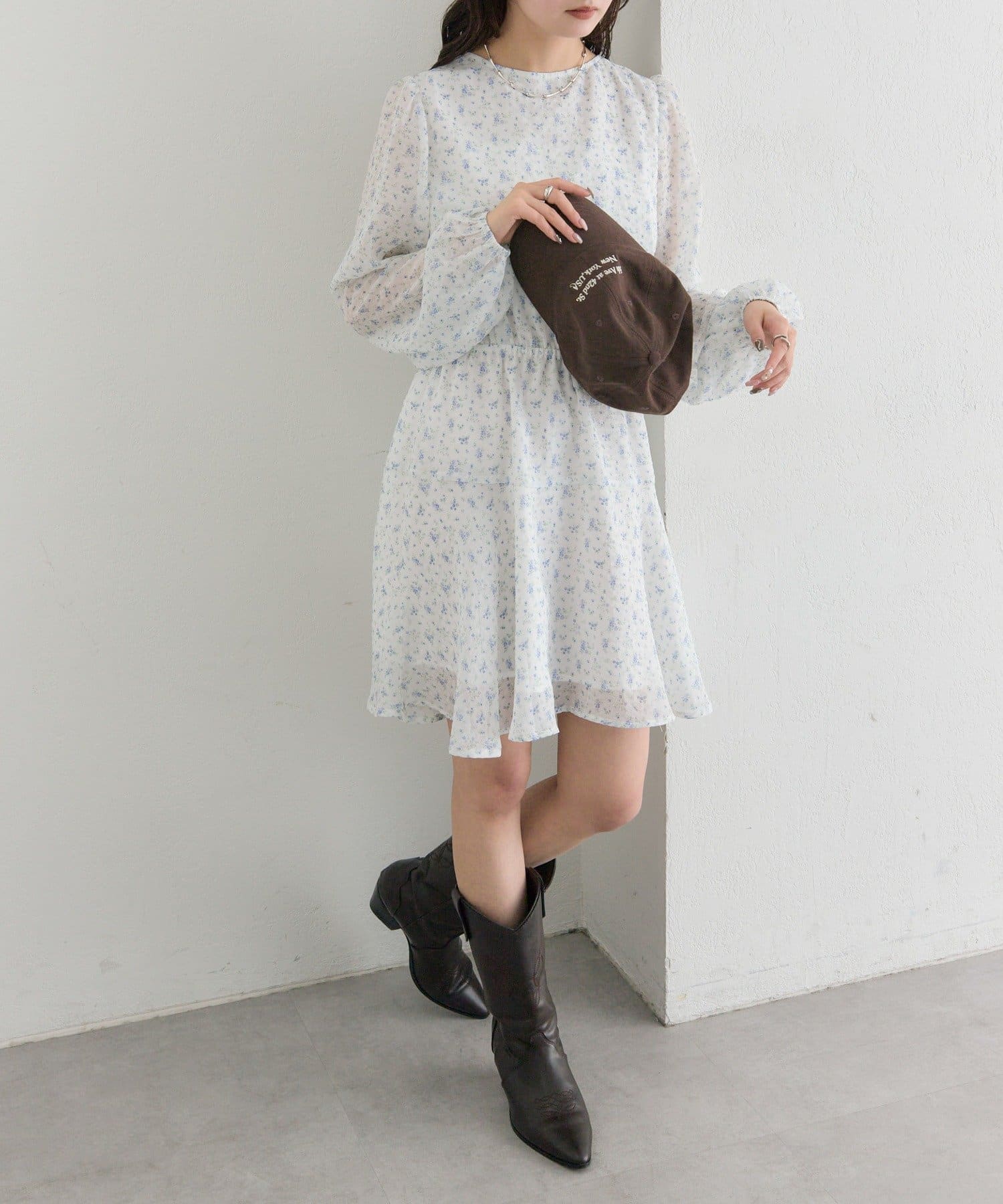 カシュクールフラワーミニワンピース | mystic(ミスティック
