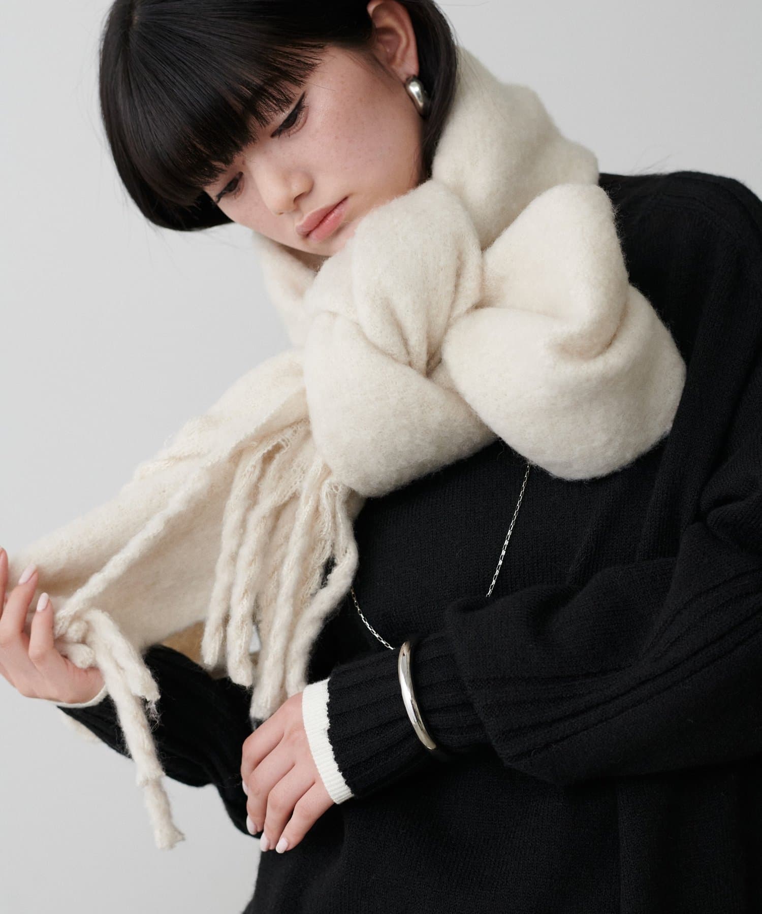 LARUTA(ラルータ) ウール混ブークレーマフラー