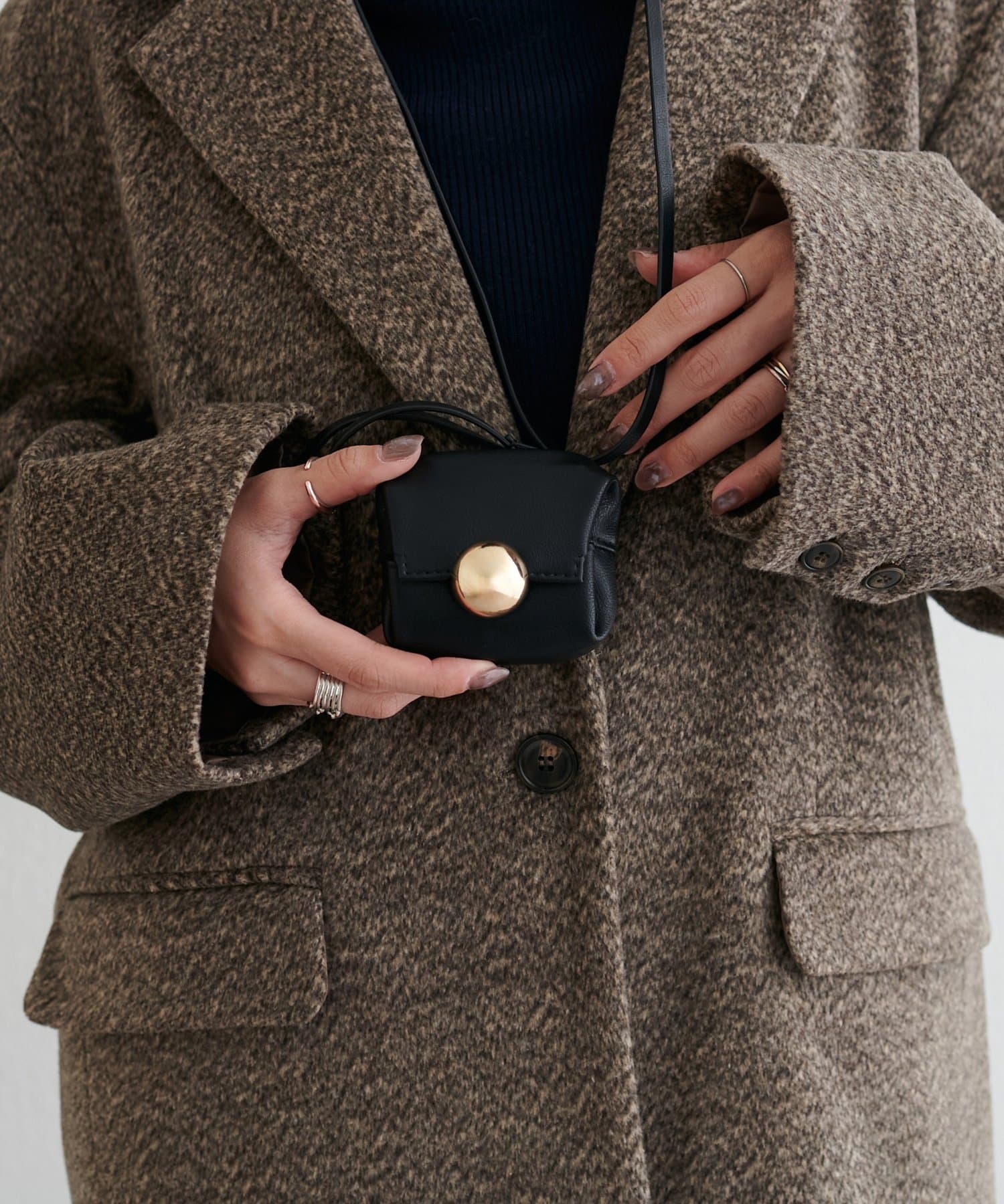 LARUTA(ラルータ) モチーフミニウォレット（LE VERNIS）