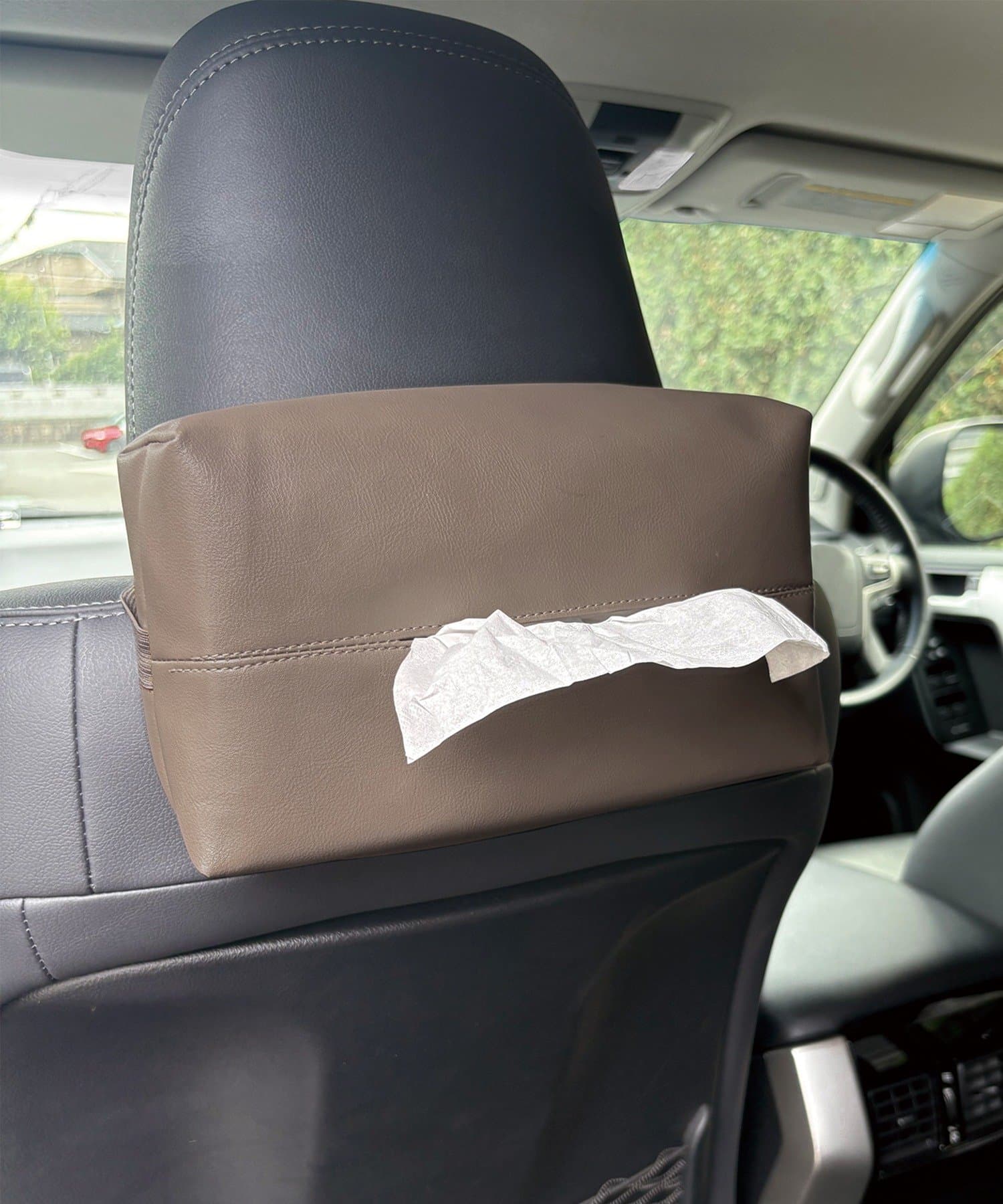 3COINS(スリーコインズ) ヘッドレスト用ティッシュケース