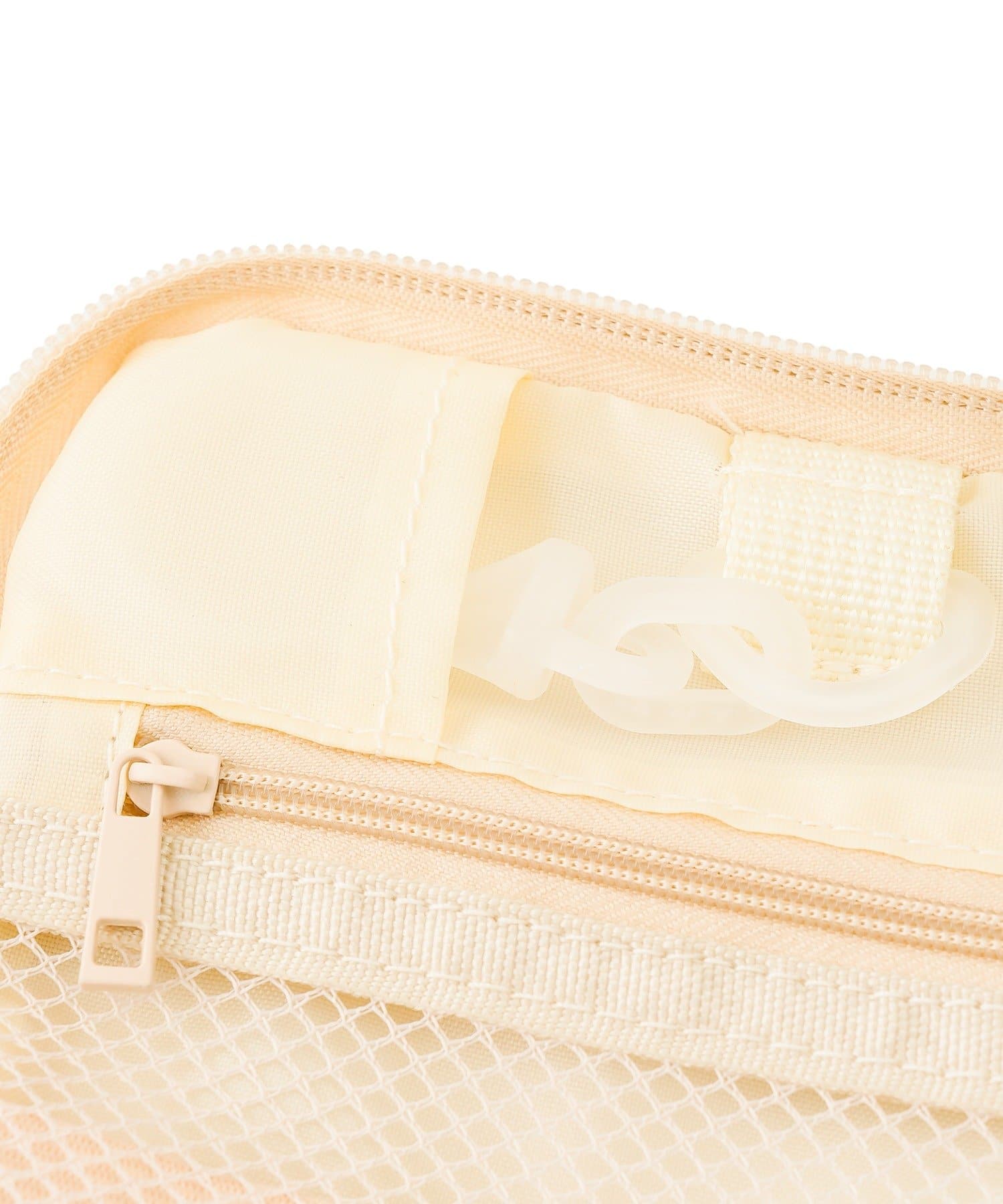 salut!(サリュ) 吊り下げアメニティポーチ／Bath Trip