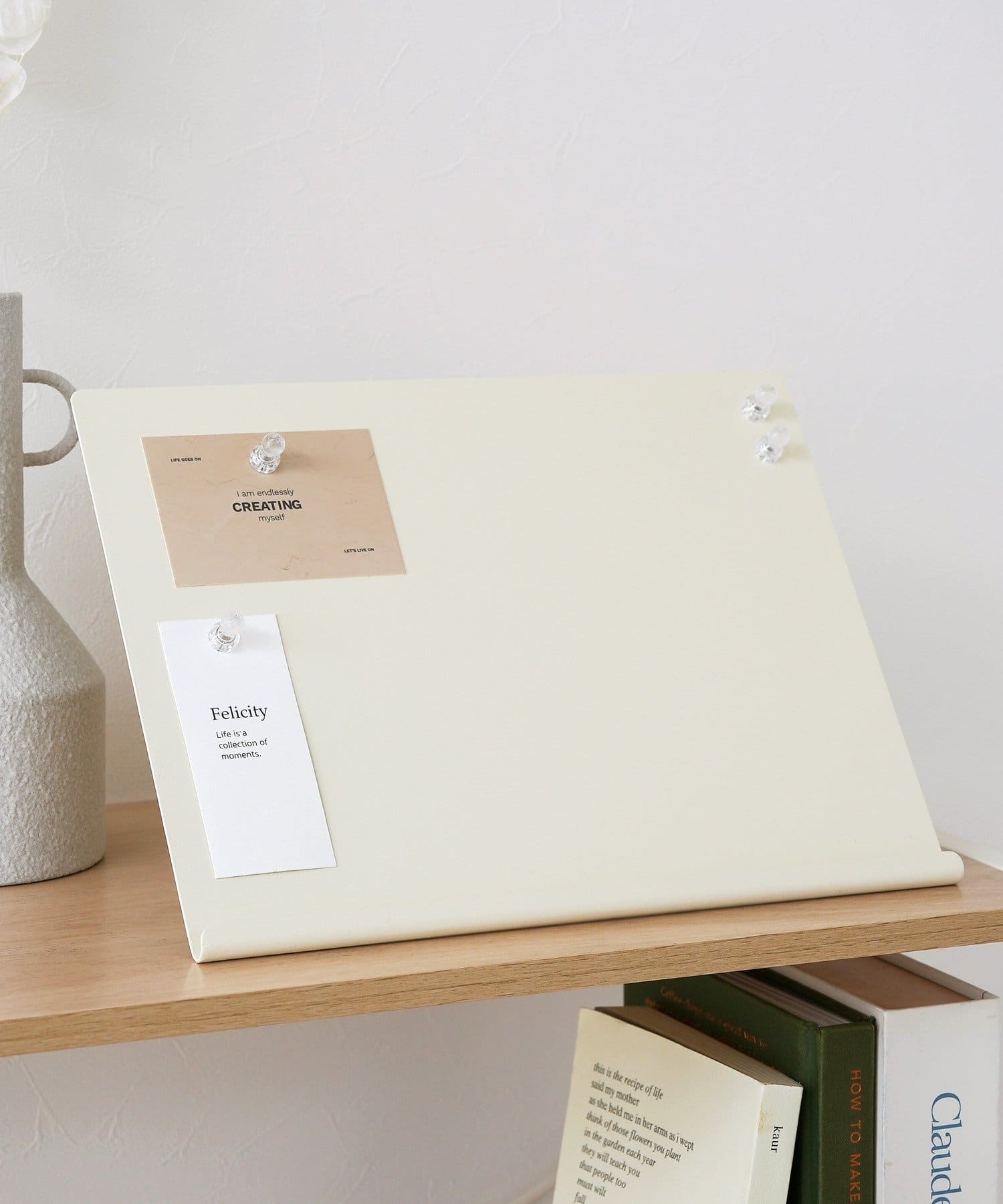 3COINS(スリーコインズ) 磁石ピン付きメモスタンド