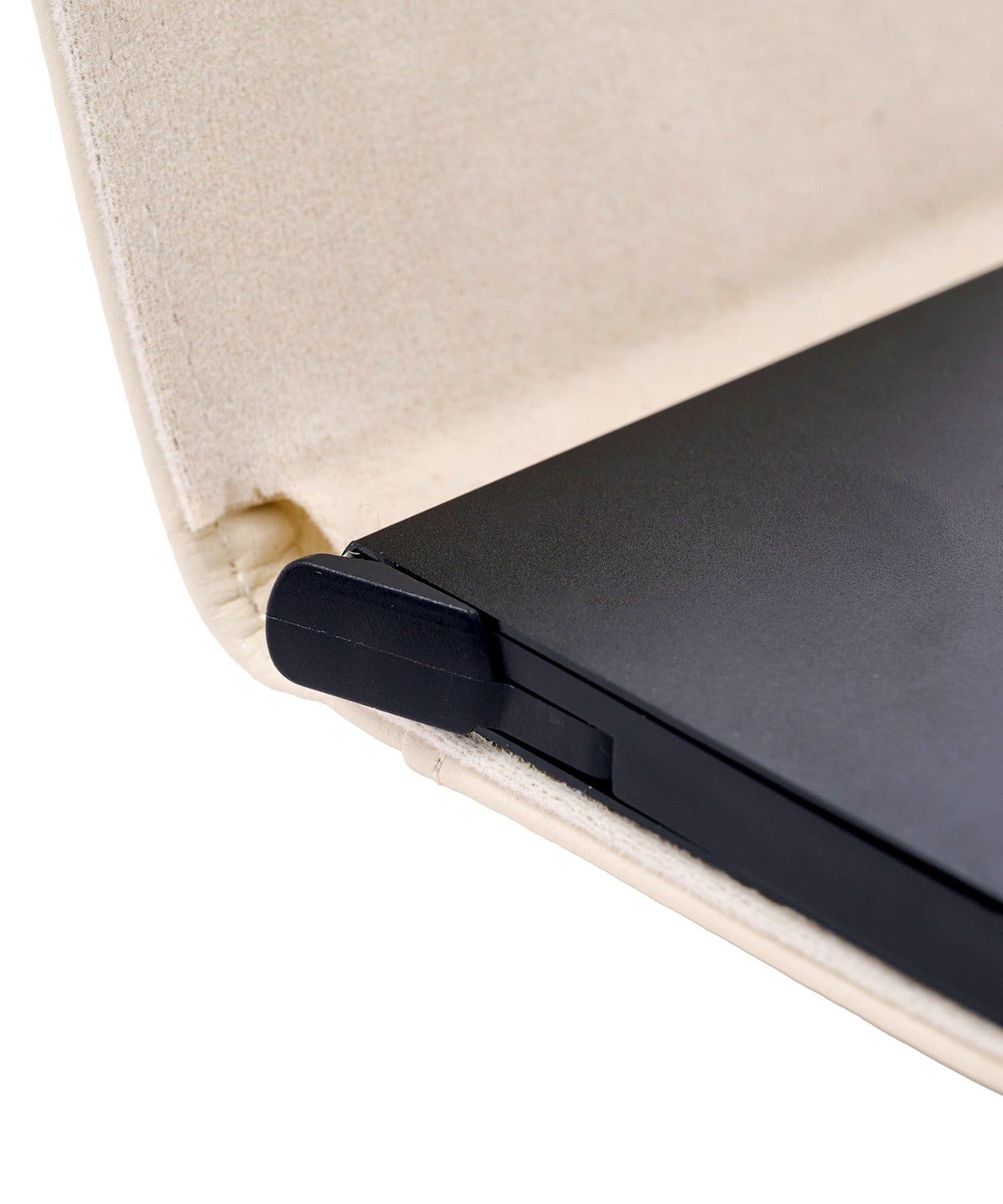 3COINS(スリーコインズ) 《7枚入る》スキミング防止カードケース