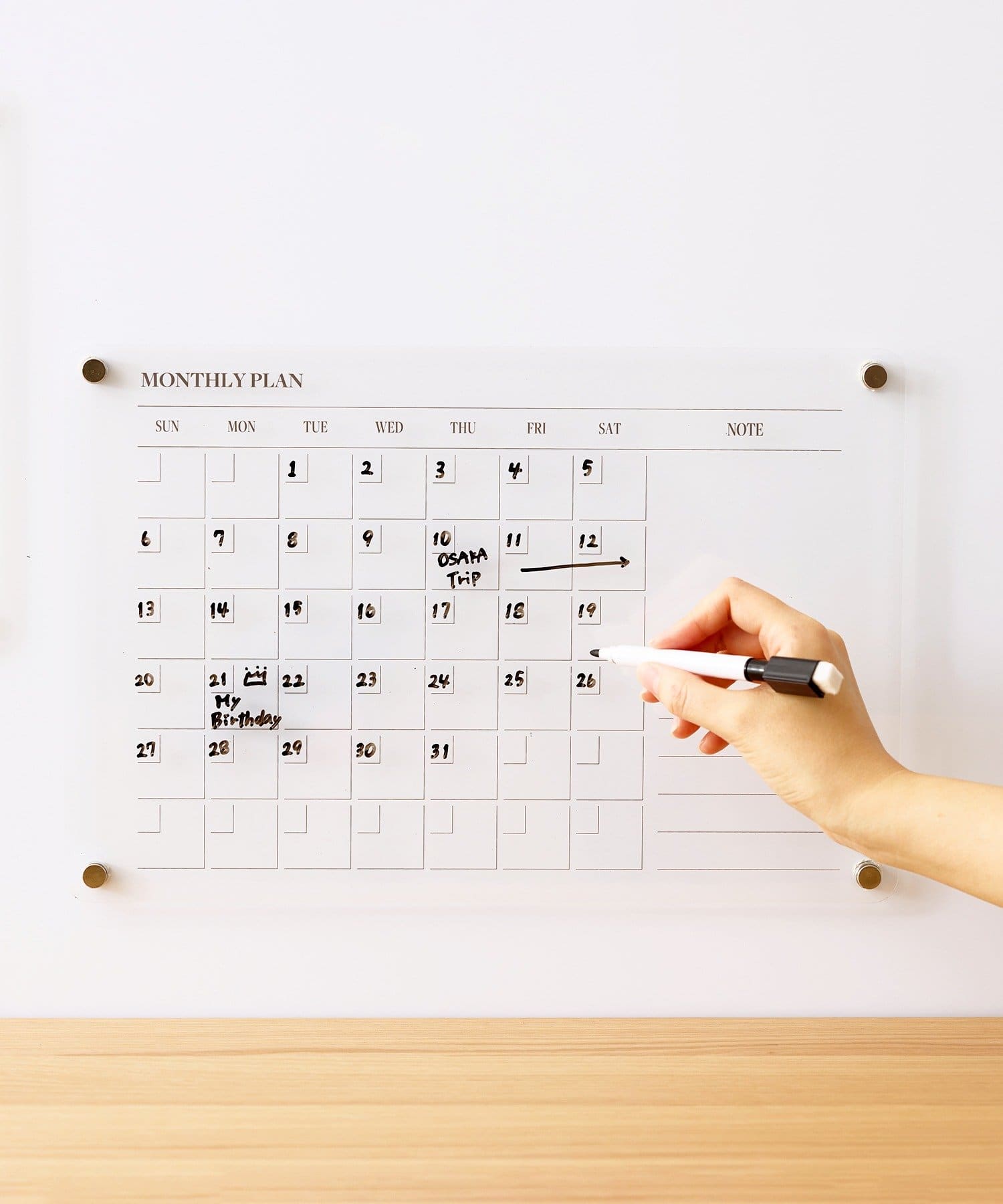 3COINS(スリーコインズ) 磁石付きカレンダーメモボード