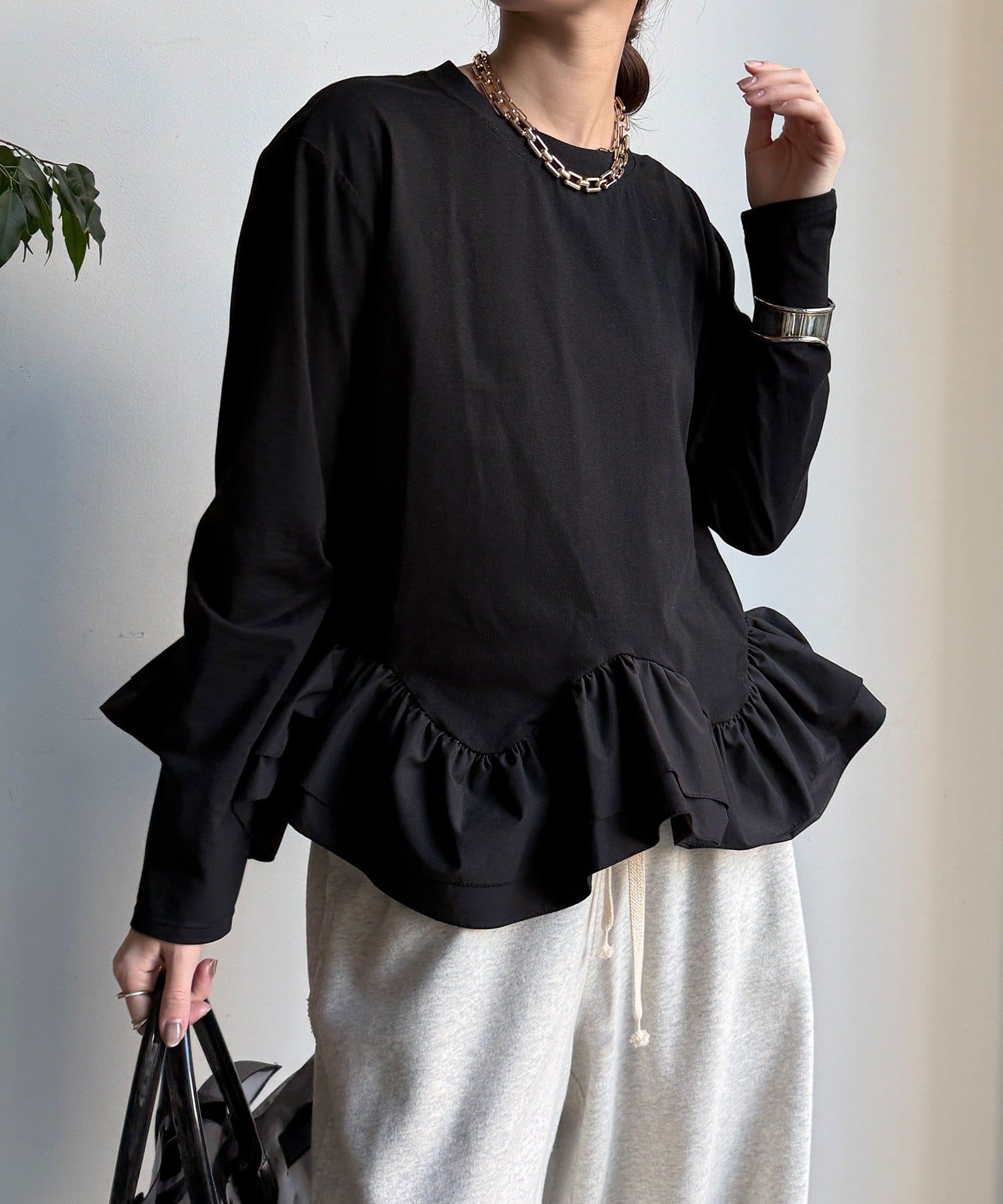 DOUDOU(ドゥドゥ) 裾異素材切替フリルカットソー