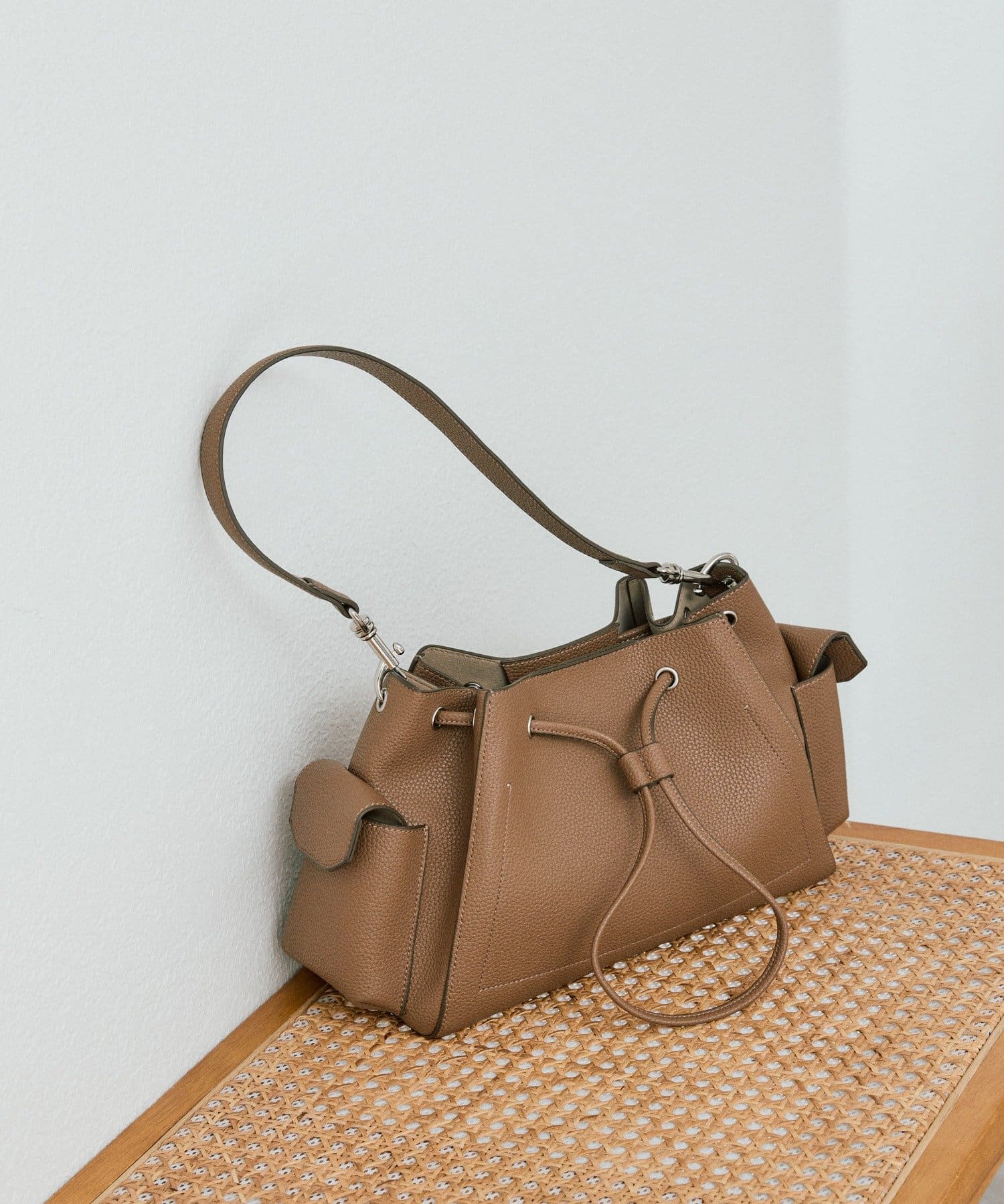 RIVE DROITE(リヴドロワ) 予約【収納力抜群】2WAYサイドポケット巾着ショルダー