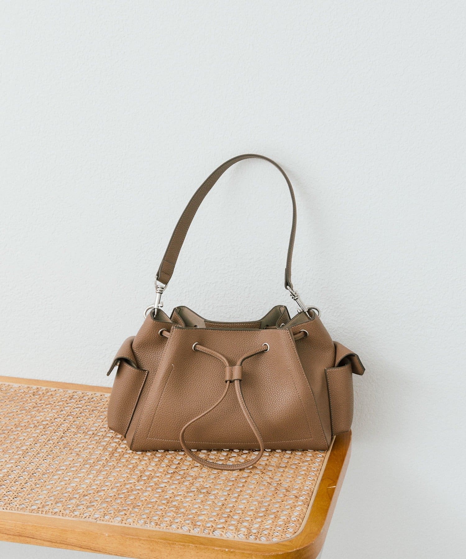 RIVE DROITE(リヴドロワ) 予約【収納力抜群】2WAYサイドポケット巾着ショルダー