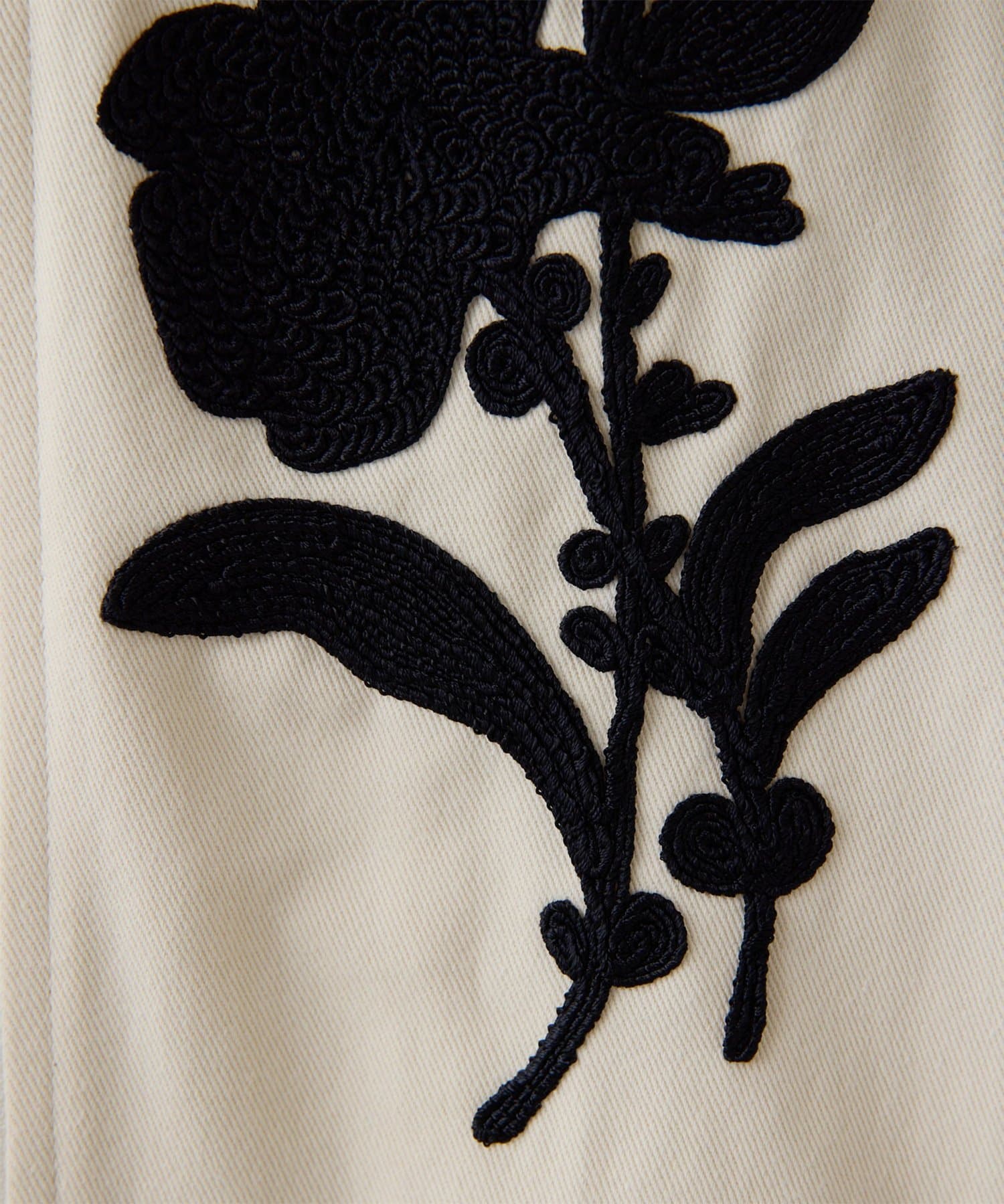 Whim Gazette(ウィム ガゼット) コード刺繍ブルゾン