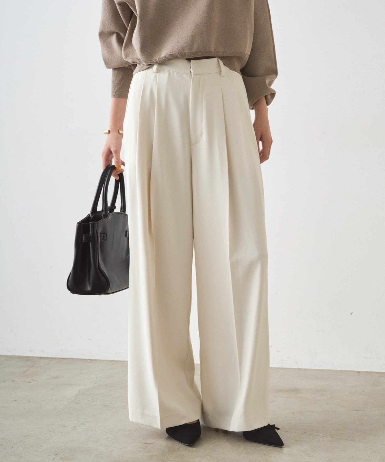 LOUNGEDRESS(ラウンジドレス) 【全骨格細見え】2タックワイドパンツ