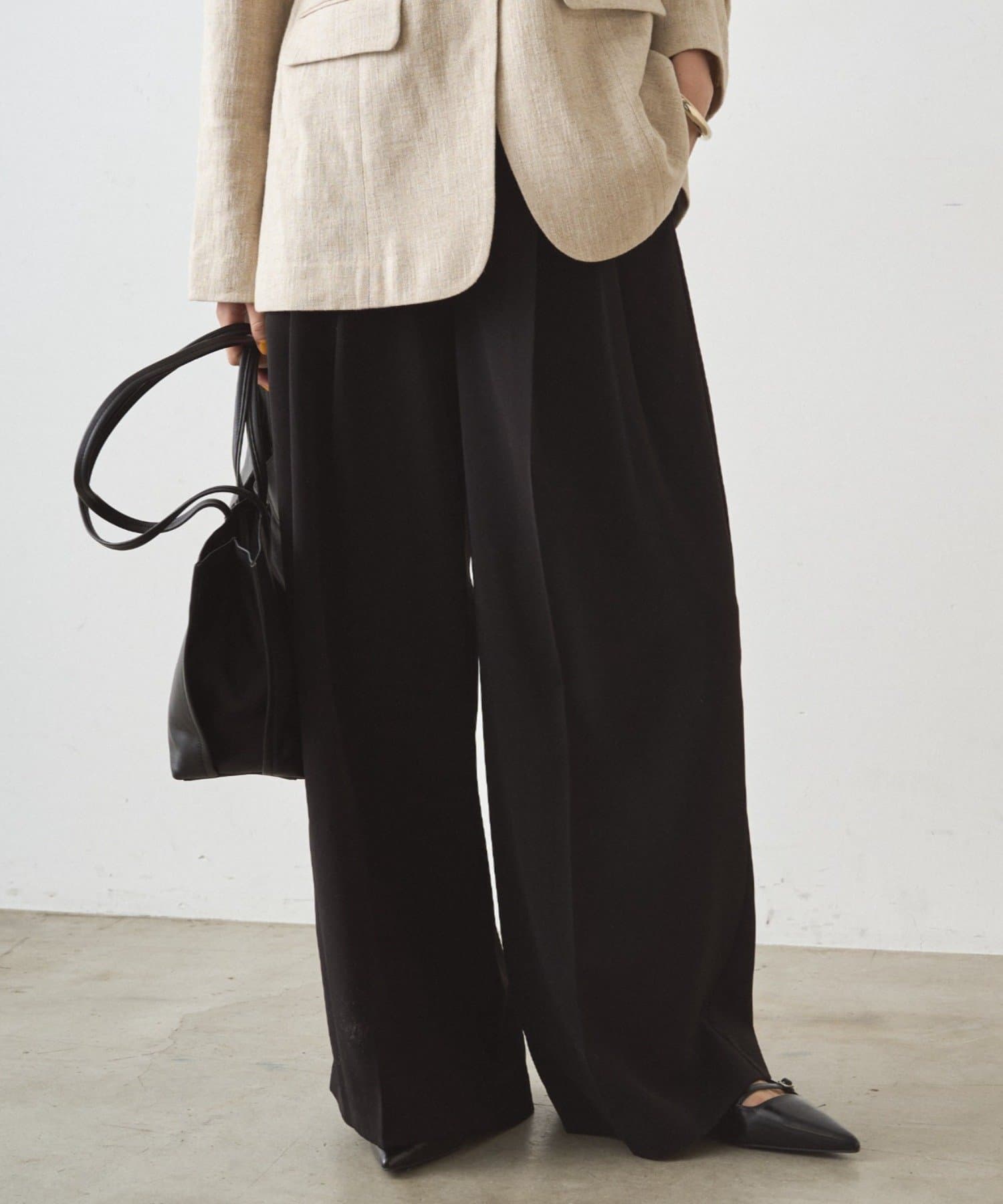 LOUNGEDRESS(ラウンジドレス) 【全骨格細見え】2タックワイドパンツ
