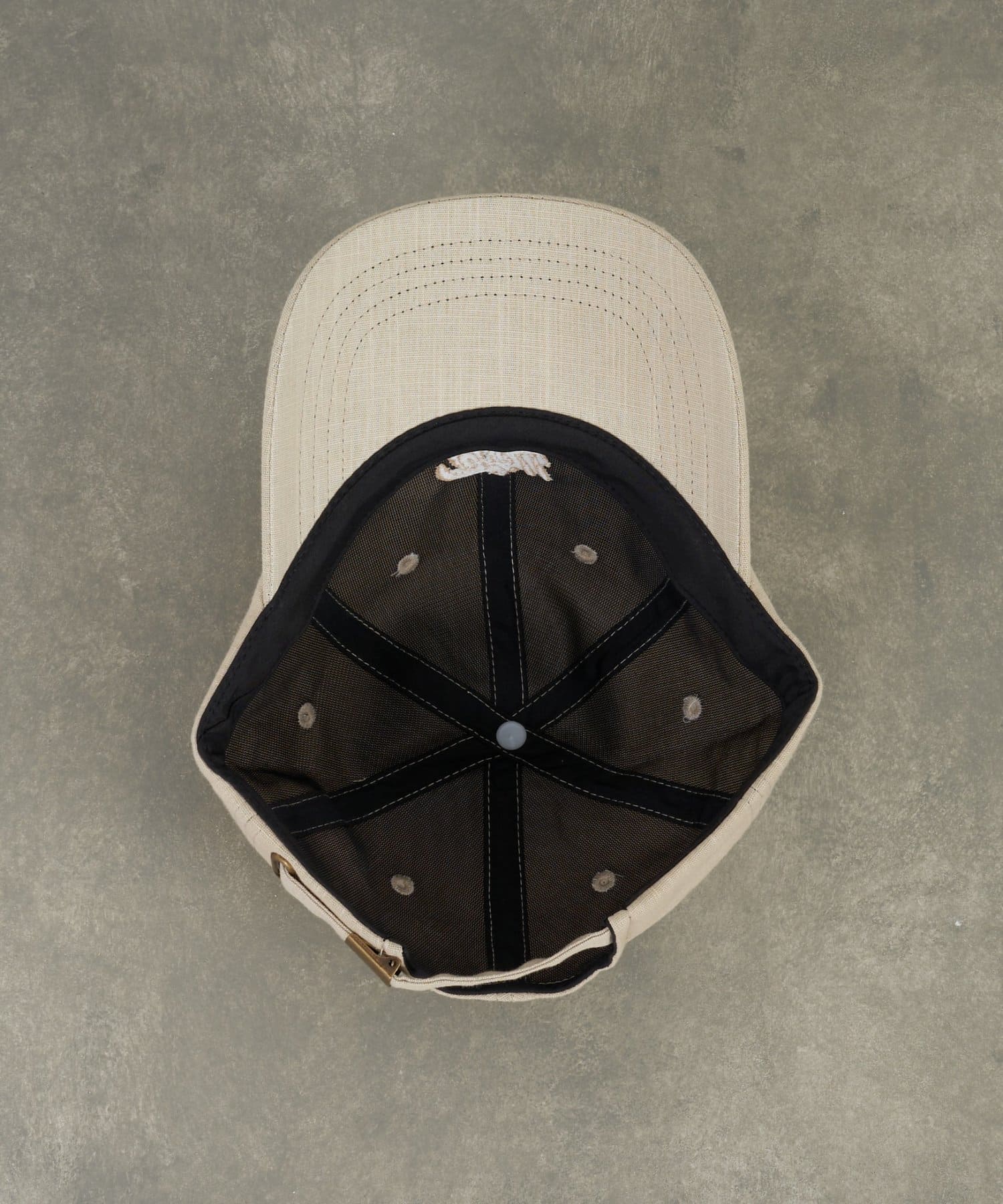 DISCOAT(ディスコート) コットンリネン刺繍キャップ