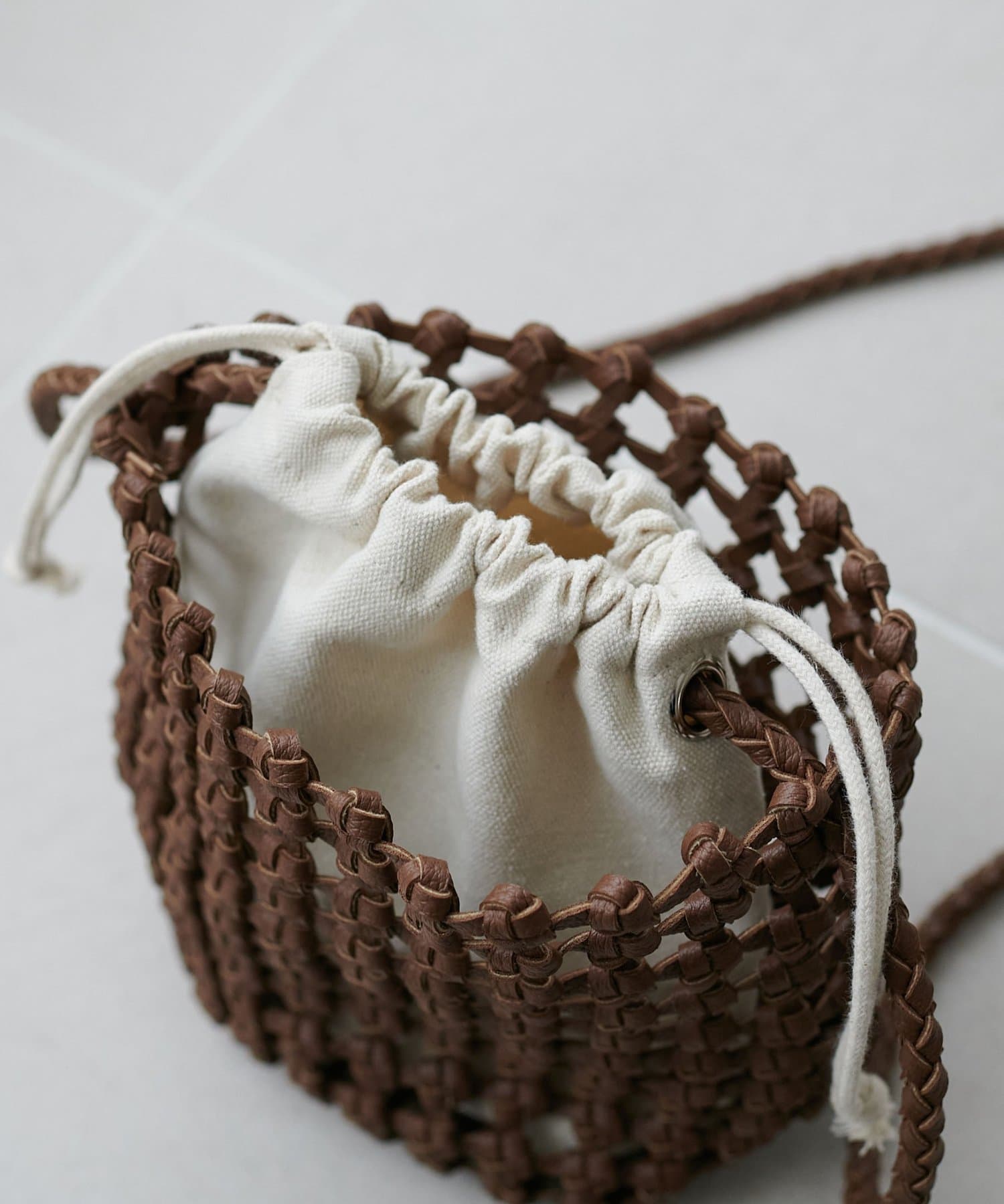 DISCOAT(ディスコート) メッシュブレードミニショルダーバッグ