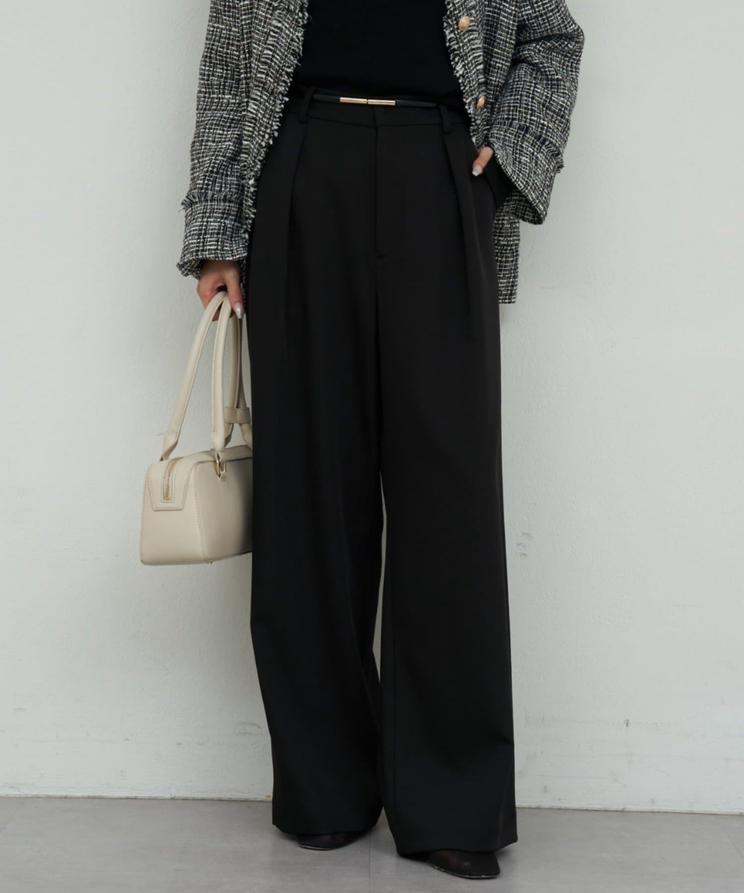 GALLARDAGALANTE(ガリャルダガランテ) タックワイドパンツ２