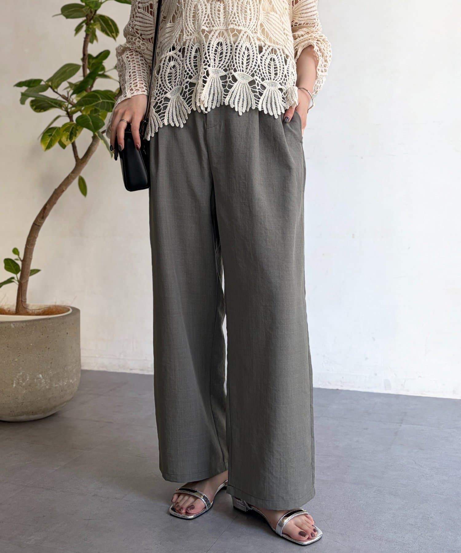 Chez toi(シェトワ) リネンライクベルトレスワイドパンツ