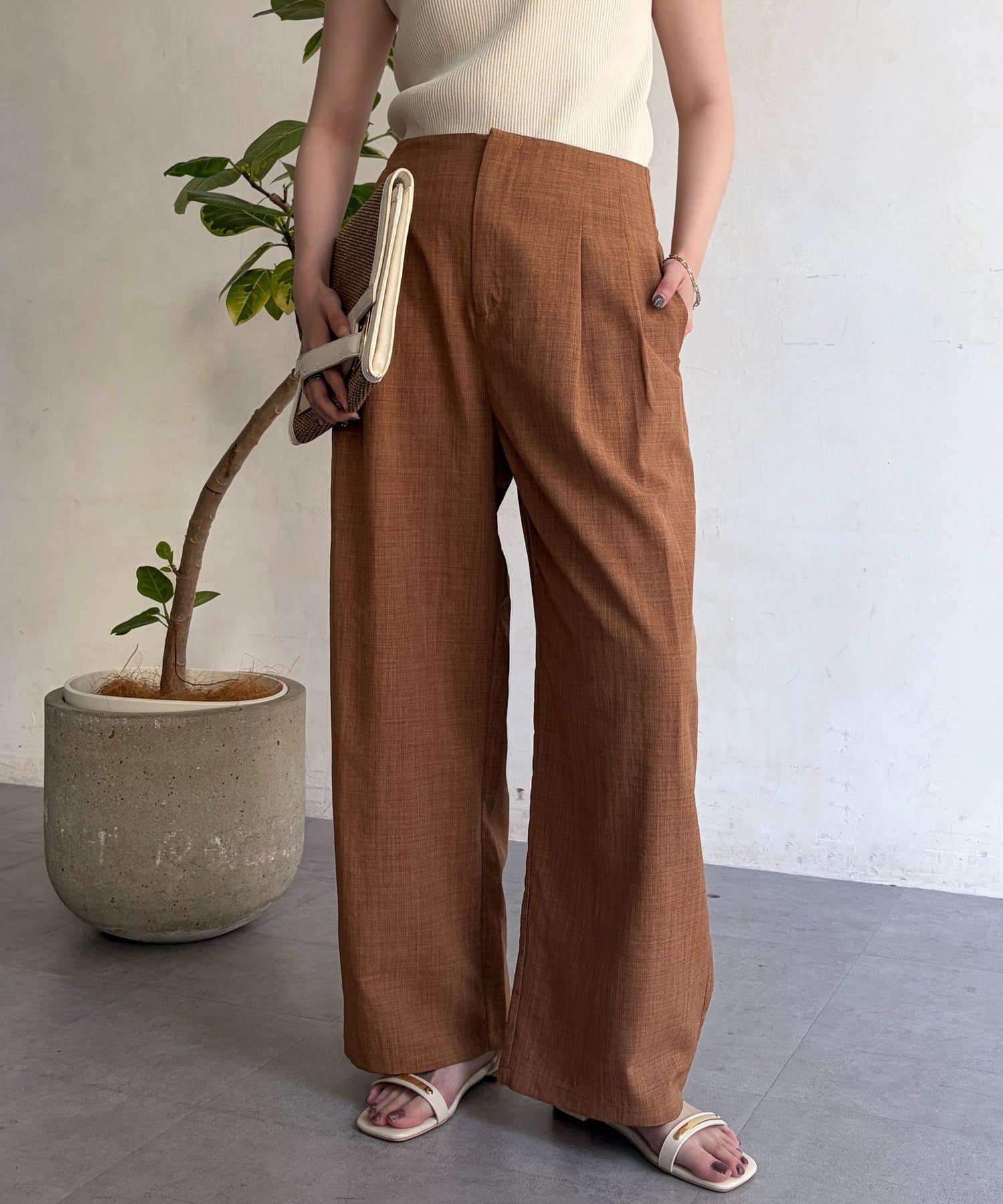 Chez toi(シェトワ) リネンライクベルトレスワイドパンツ