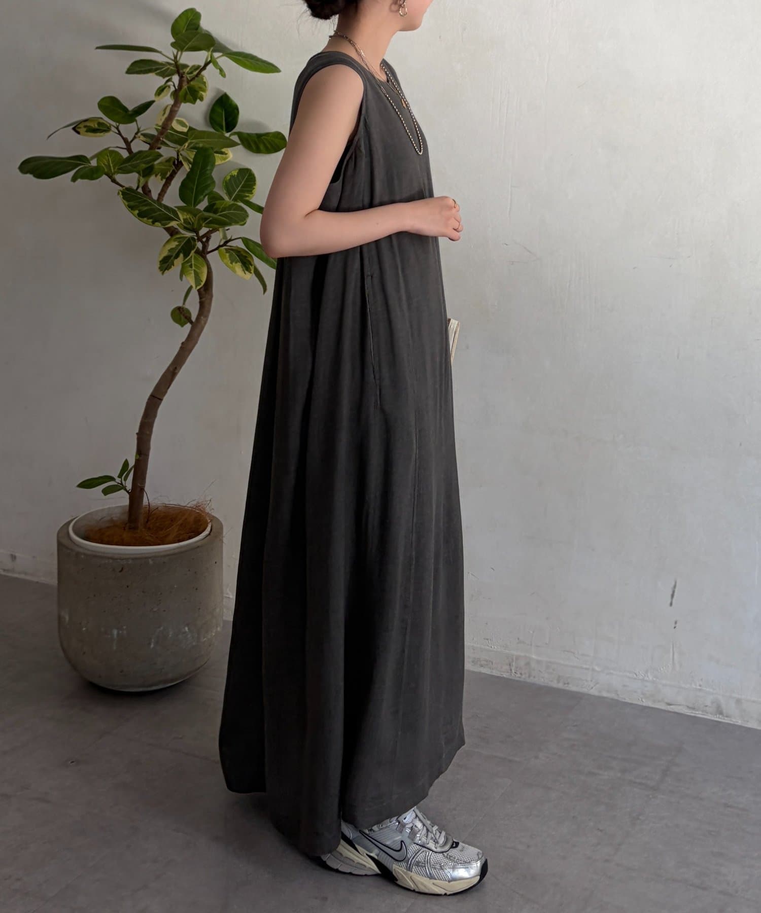 Chez toi(シェトワ) シアーデニムBACKZIPワンピース