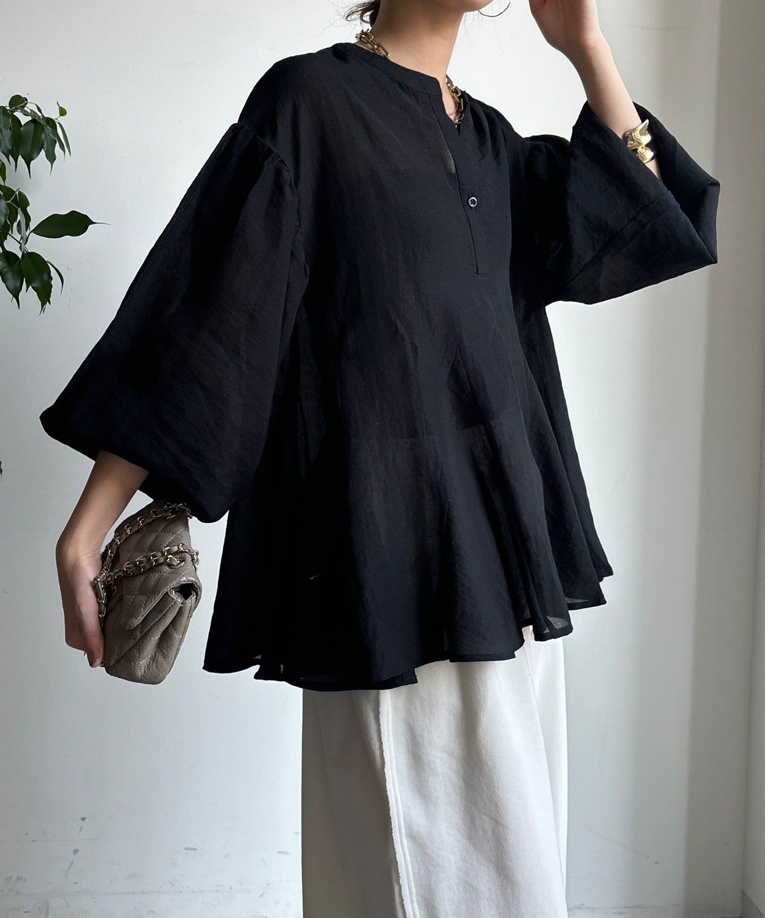 DOUDOU(ドゥドゥ) 【WEB限定】切替ギャザーブラウス