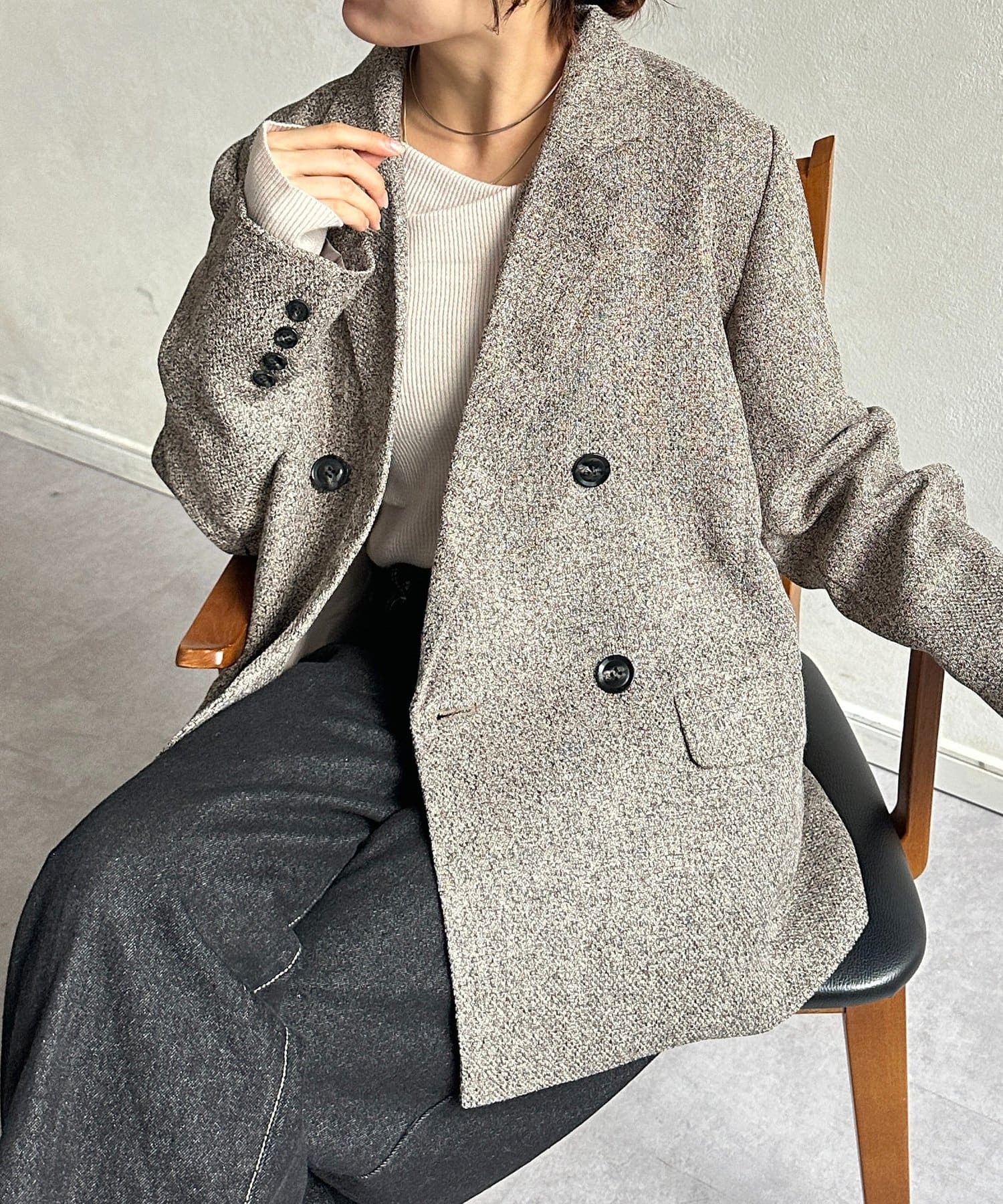 Thevon.(ゼヴォン) ツイードテーラードジャケット