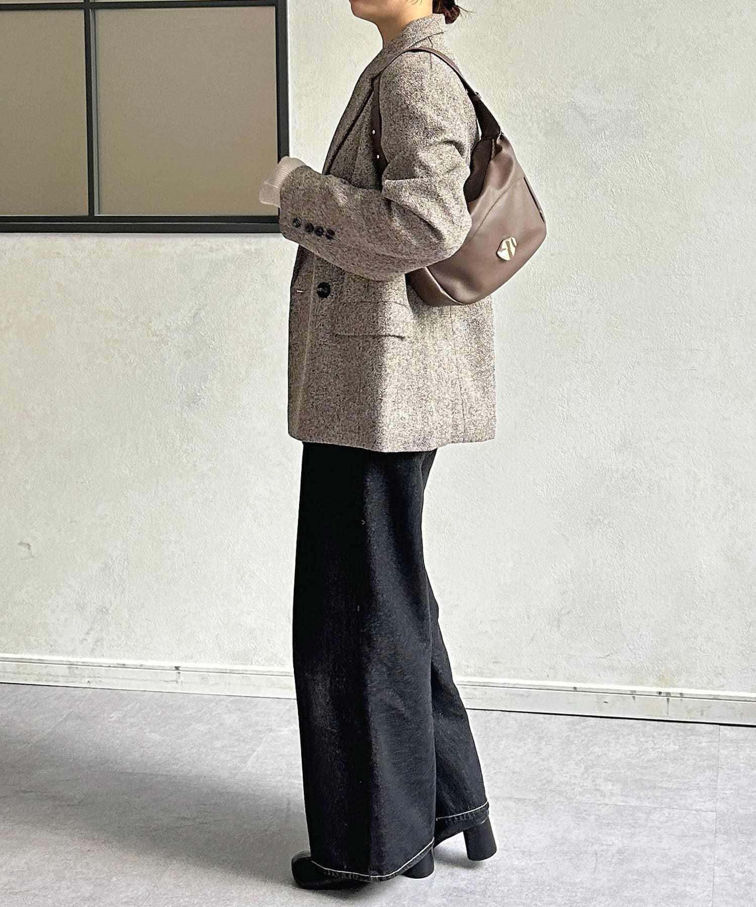 Thevon.(ゼヴォン) ツイードテーラードジャケット