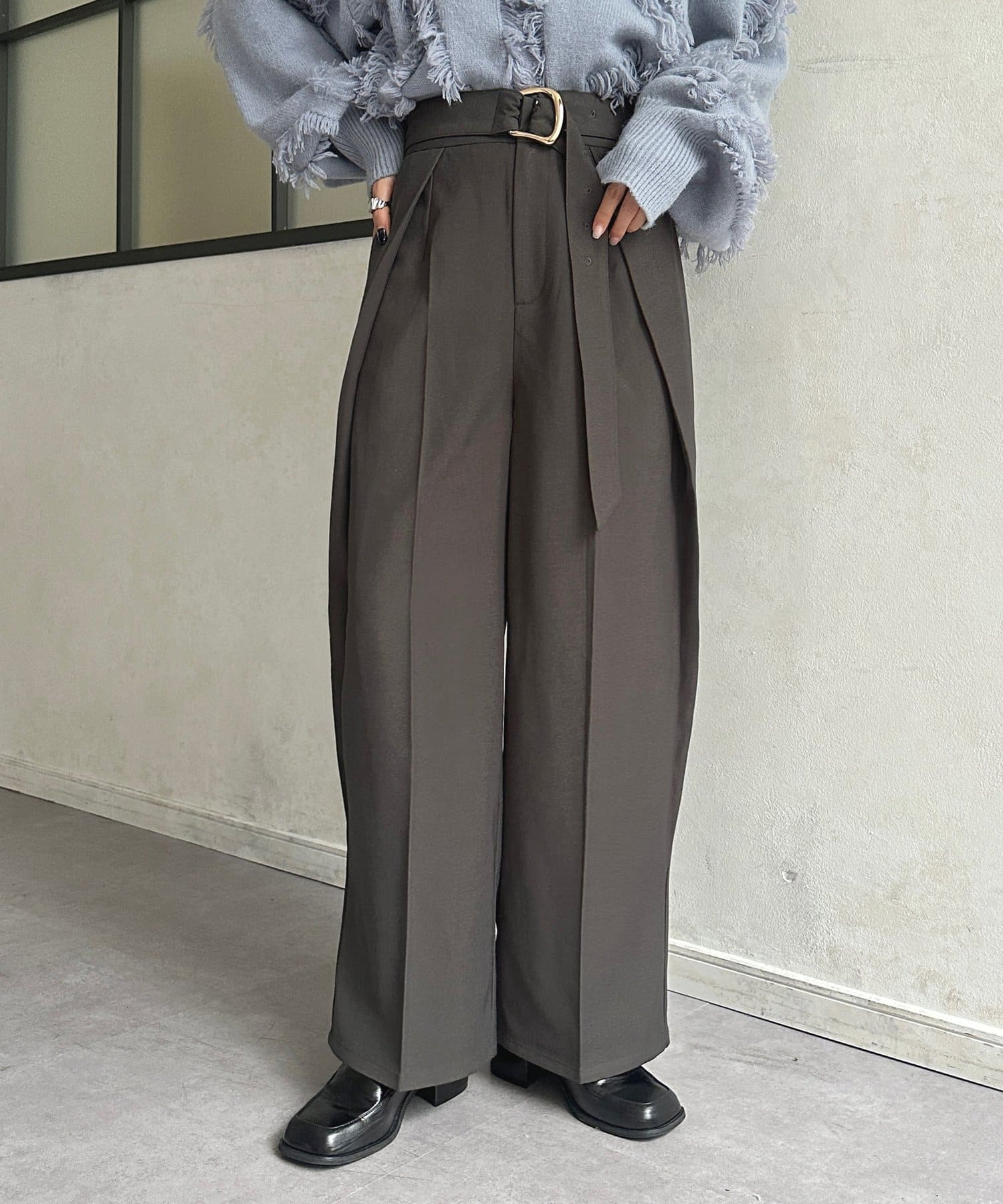 Thevon.(ゼヴォン) ニュアンスベルトタックスラックス